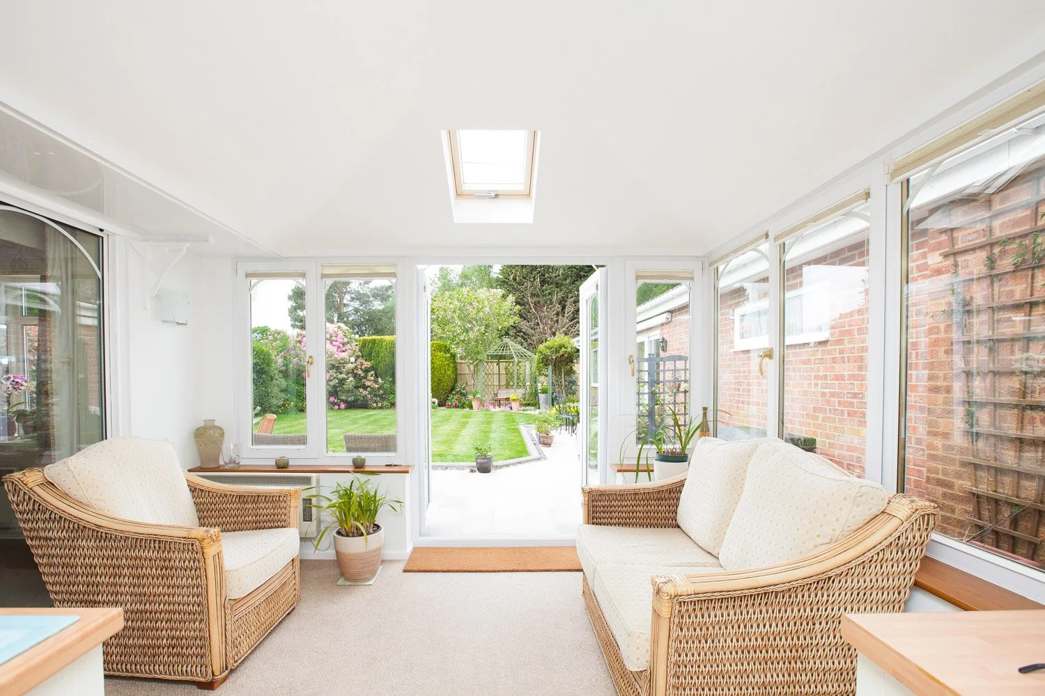 06-felixstowe-property-conservatory-interior.jpg