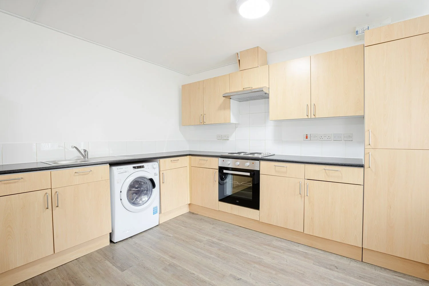 10-ipswich-real-estate-kitchen.jpg