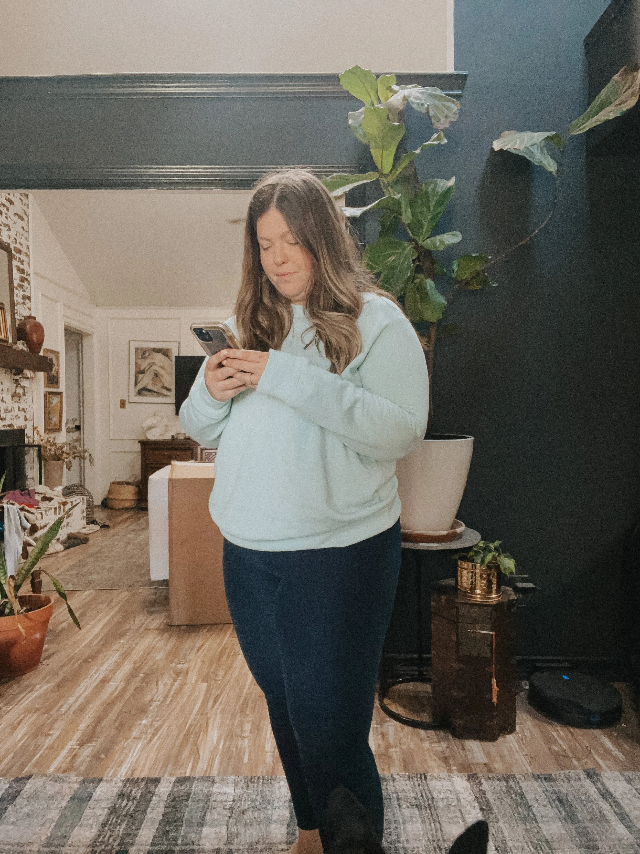 Understanding Mortgage Rate Lock-Ins: Pros, Cons, and How They Work