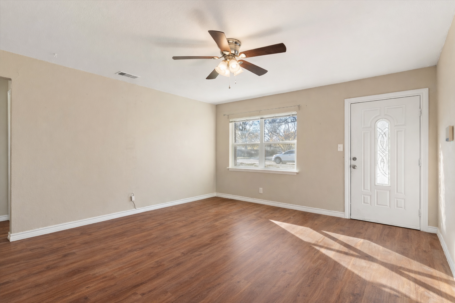 ElmPark Front Living 1.png