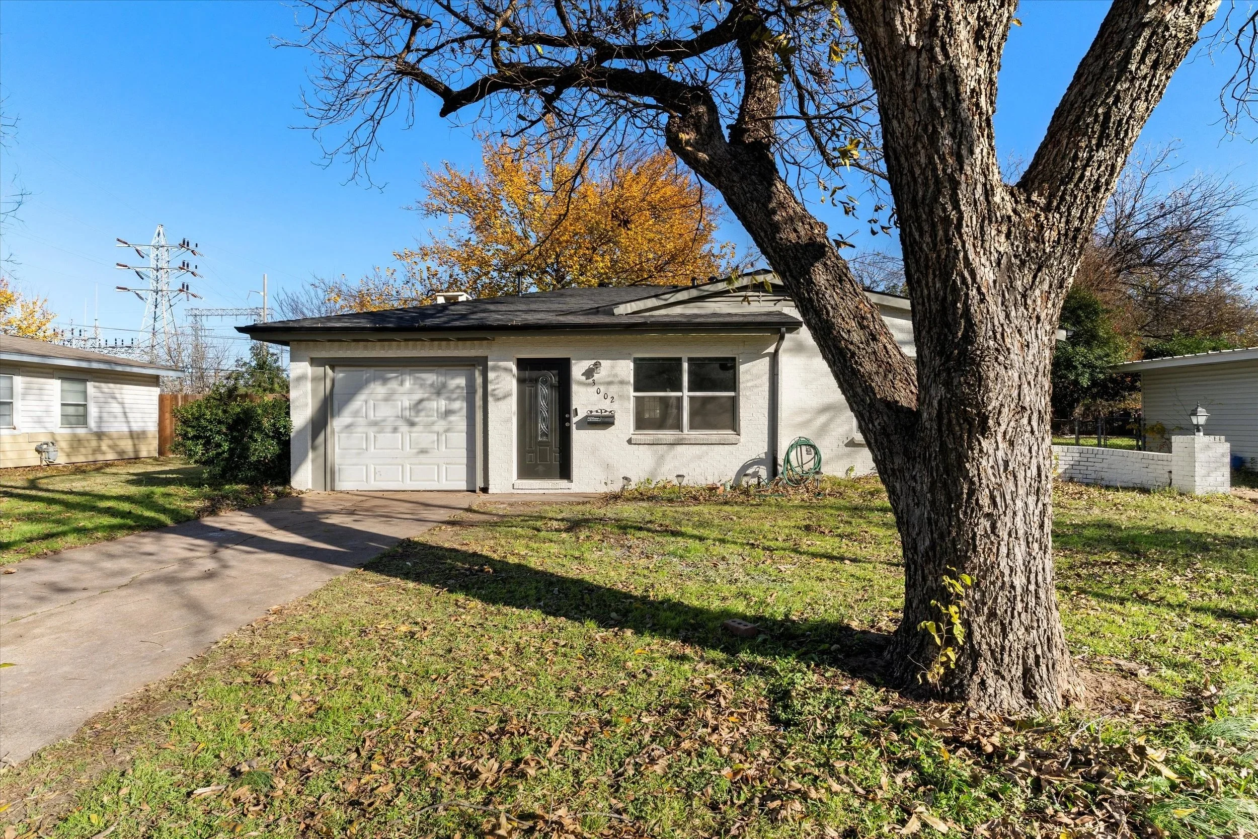 3002 Elm Park 3 Bedroom