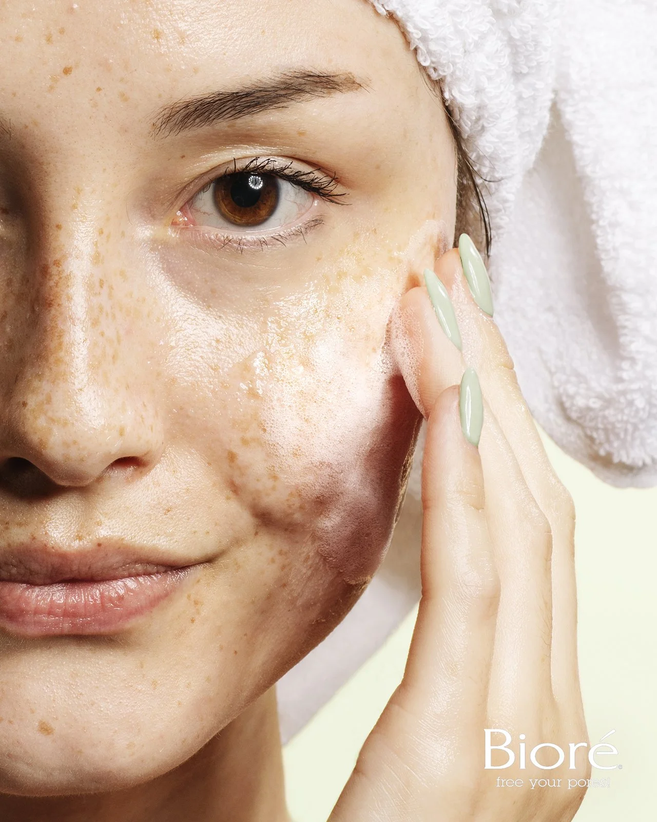20Biore_Oct_FBIG_CleanBeauty_4x5_v2.jpg