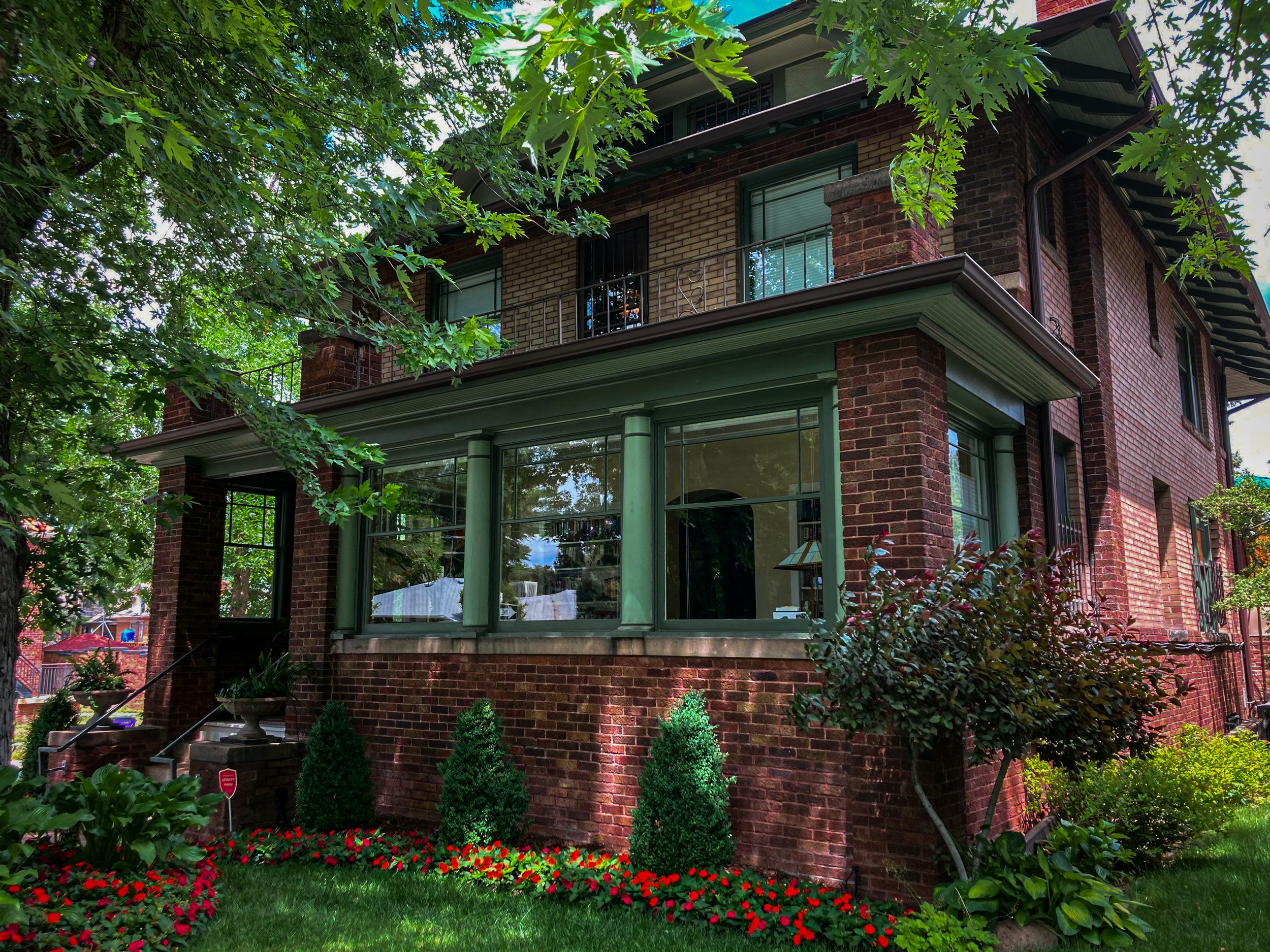 A Colorado home located in the Denver Metro area which AVI Roofing had completed work for.