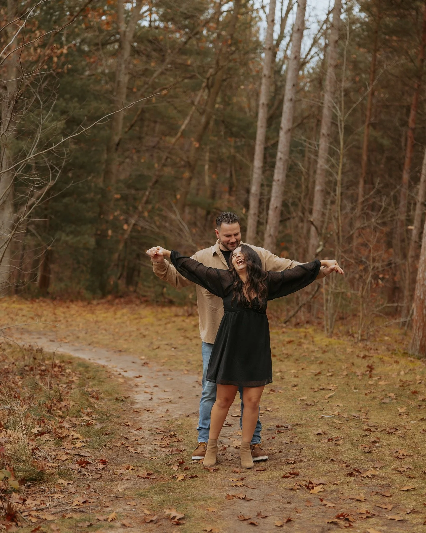 Jason &amp; Nancy💍❤️
&bull;
&bull;
&bull;
Josh and I had such a blast with this couple! We are so excited to capture their love for their engagement session and for their wedding in 305 days!! Bonding with our couples is such a HUGE part of Josh and
