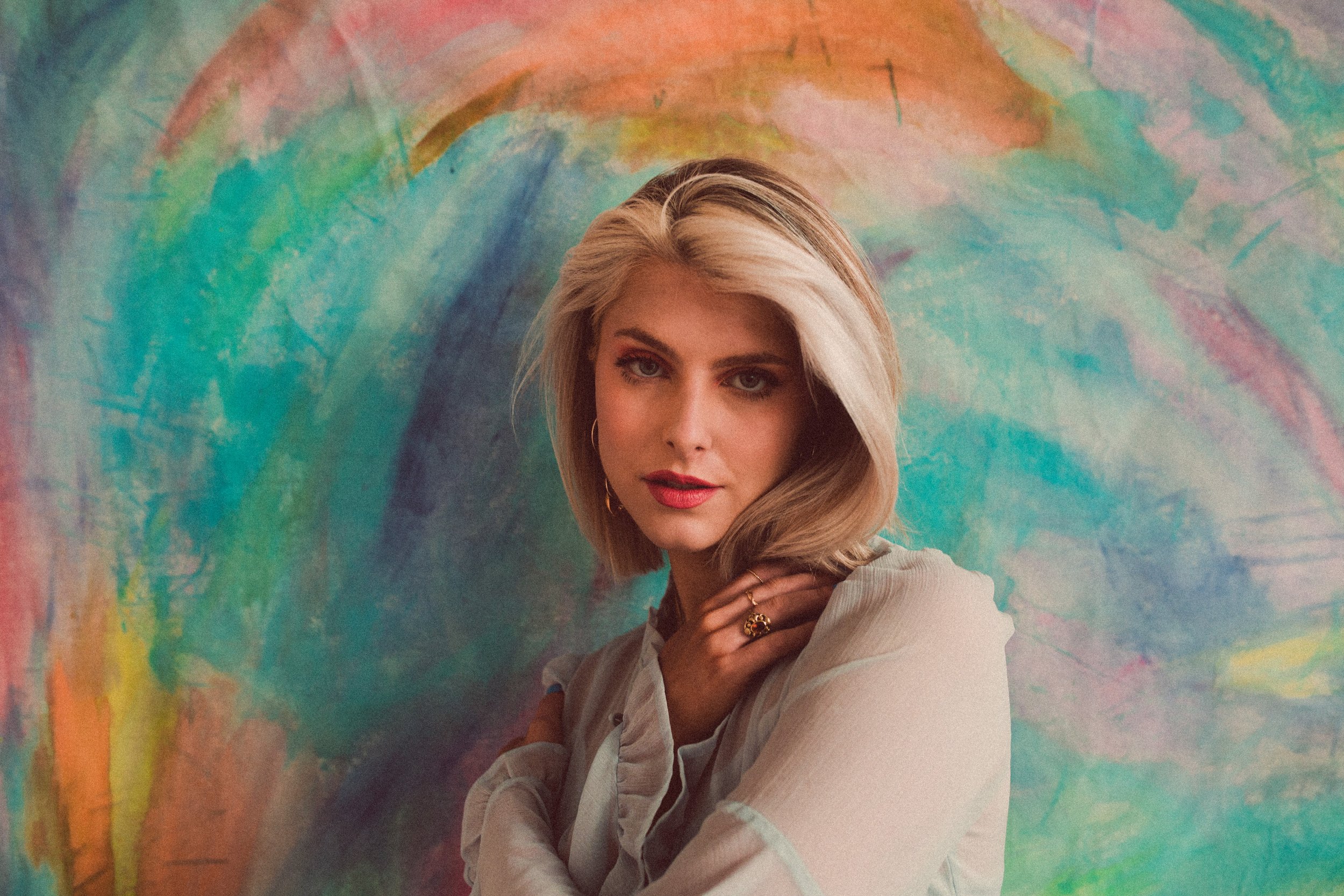 Alex Amor teaches a lesson in romantics on the brooding “Bad Tattoo”