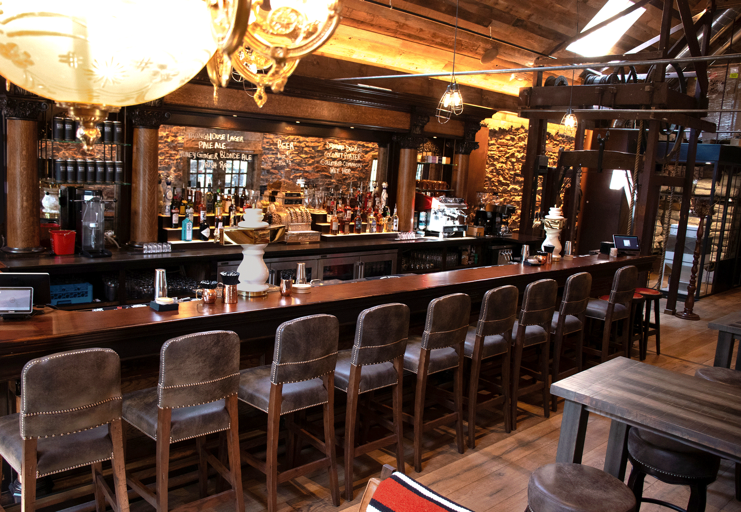 Bar photo 1
