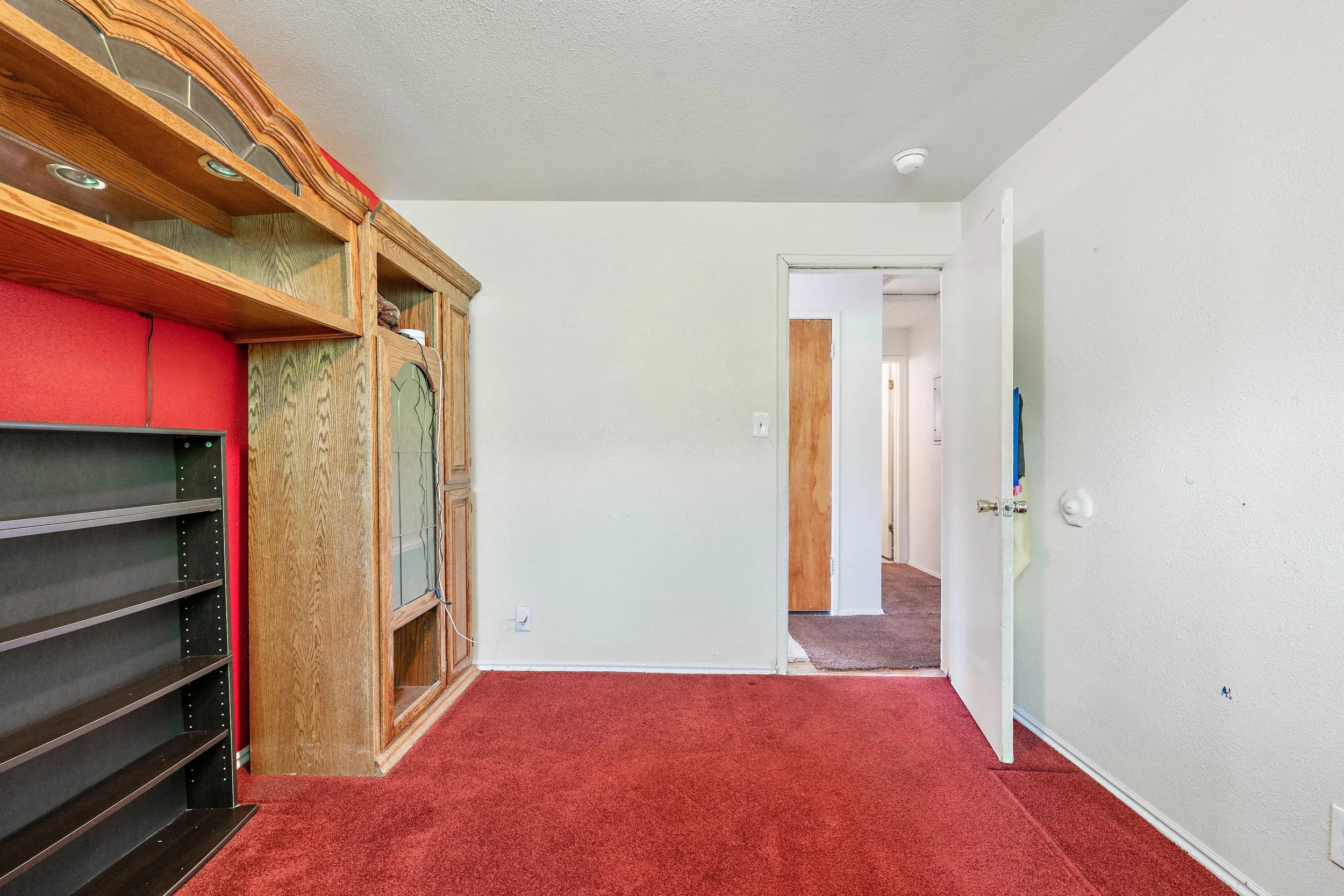 18-1136 Dalton Ave S_18.jpg