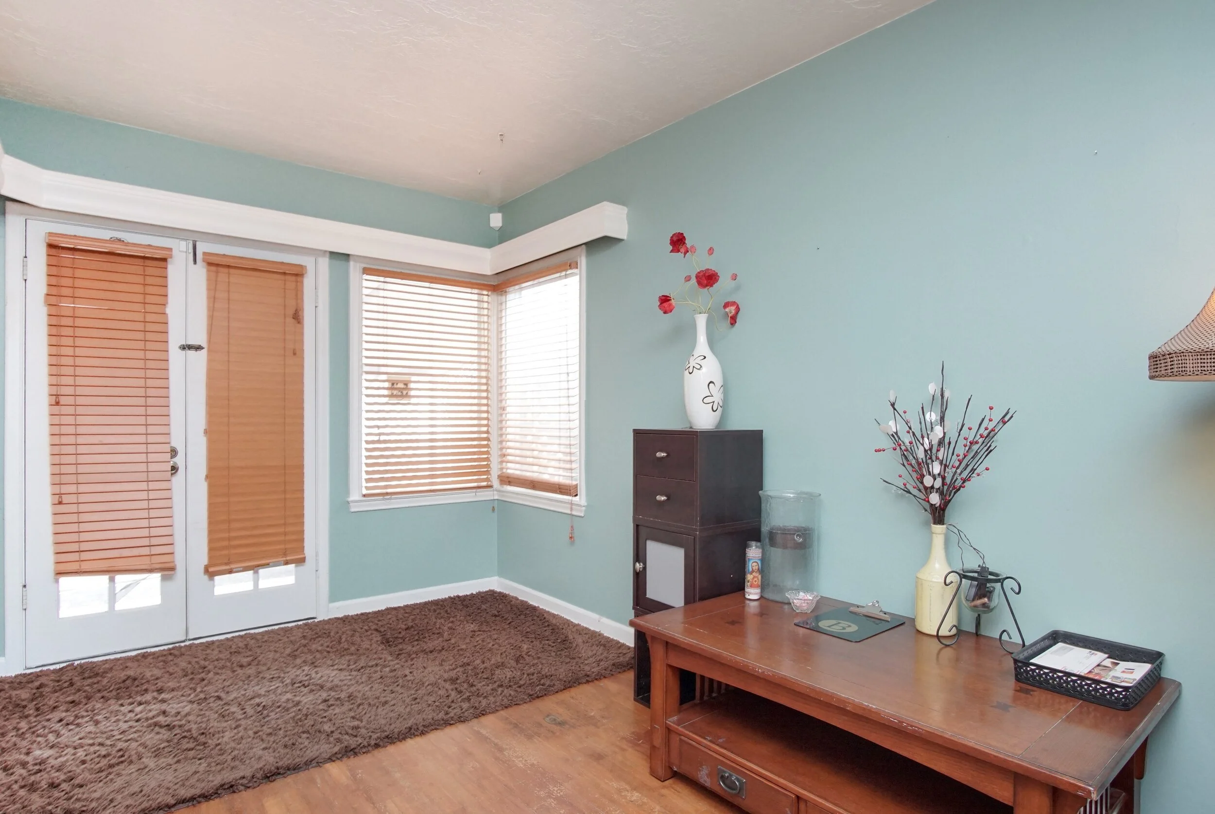 005_Living Room.jpg