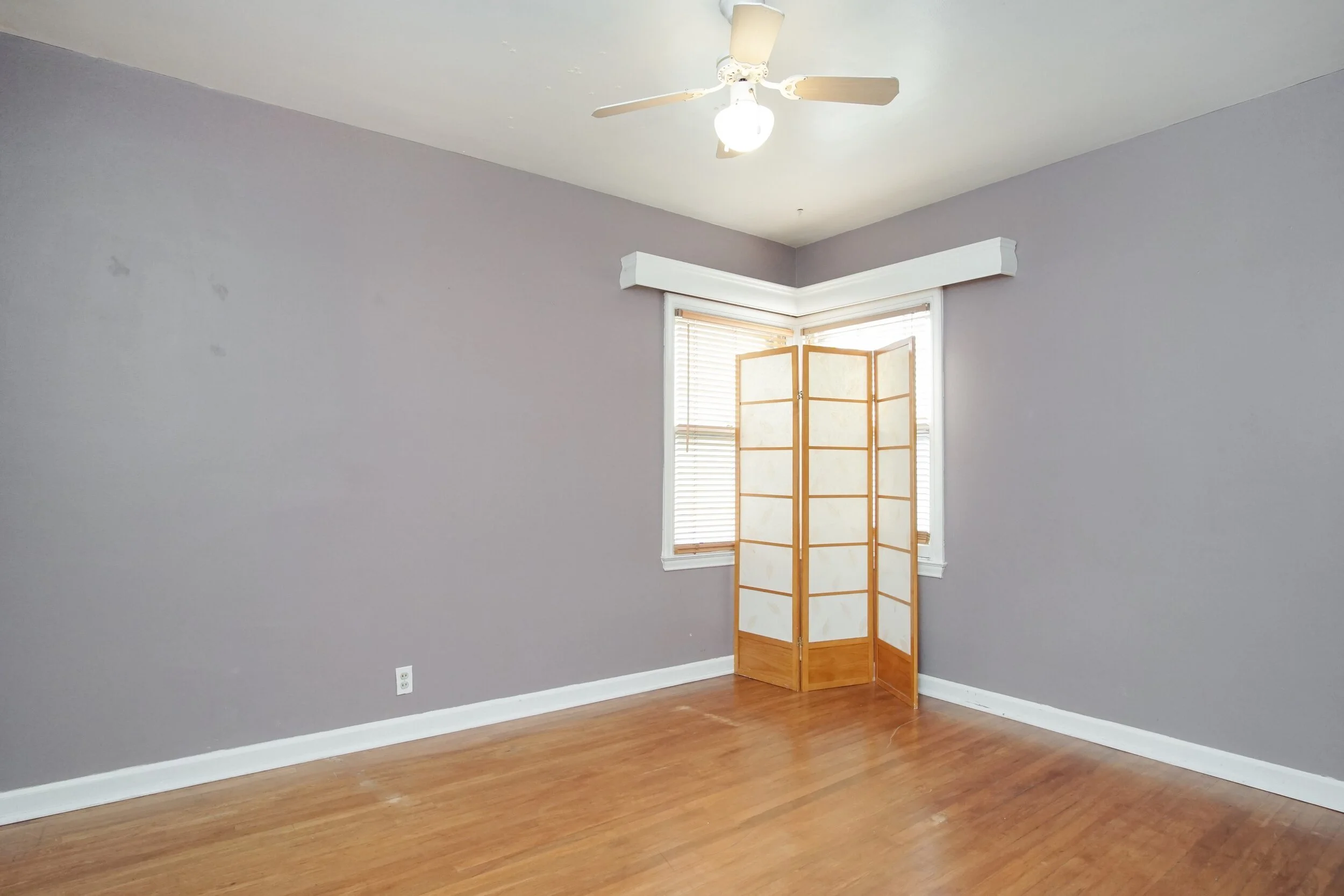 012_Bedroom.jpg