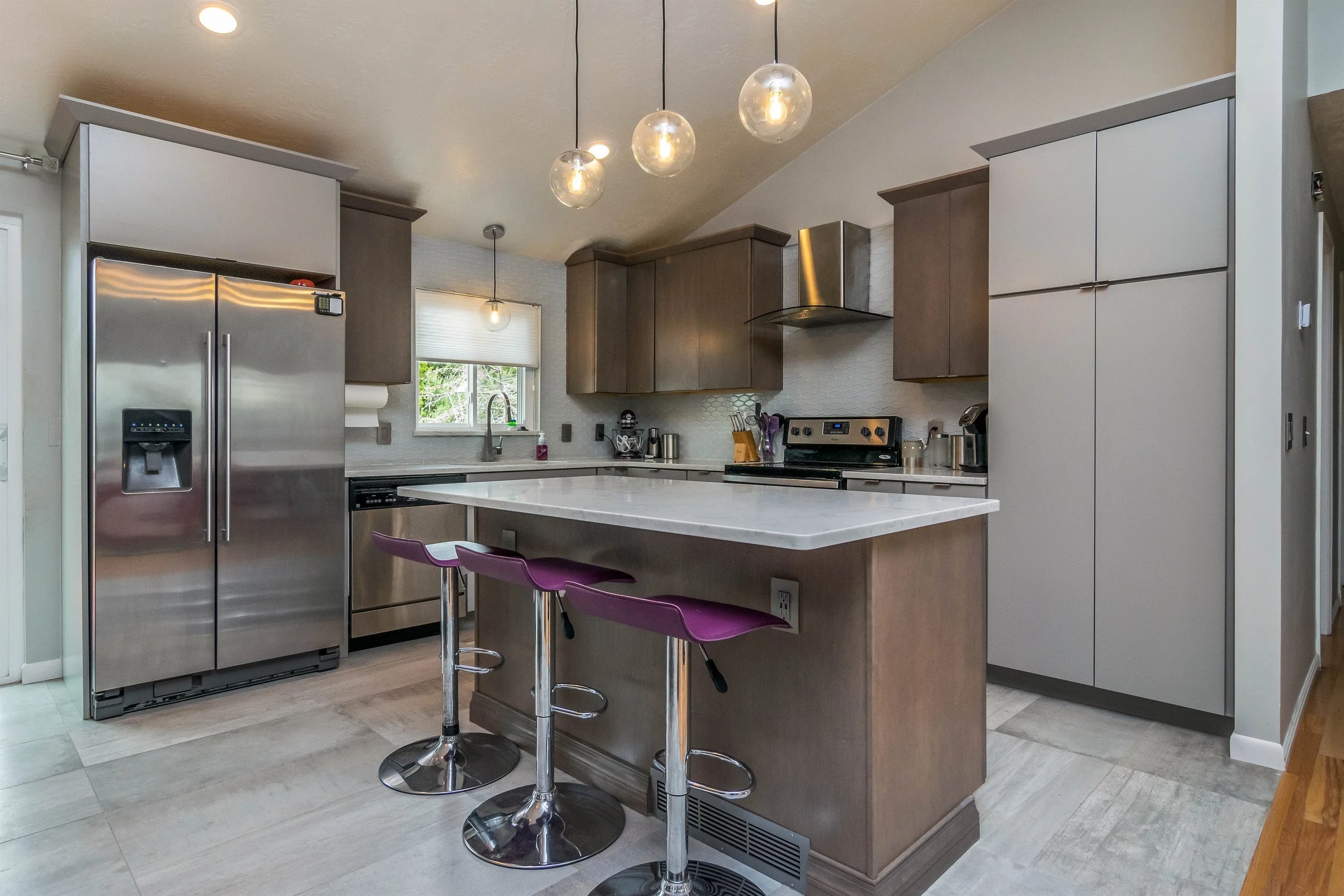 008_Kitchen.jpg