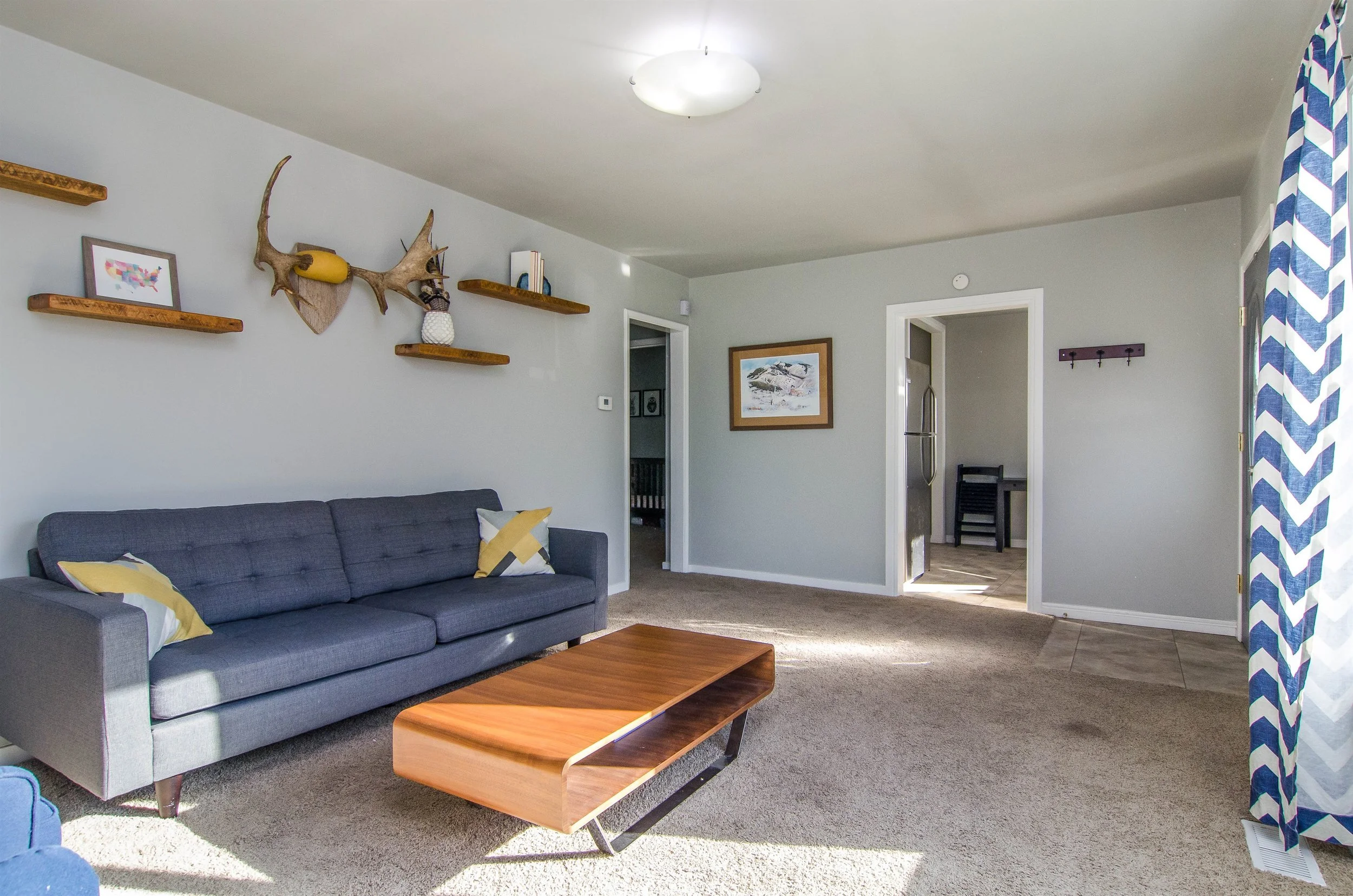 006_Living Room .jpg