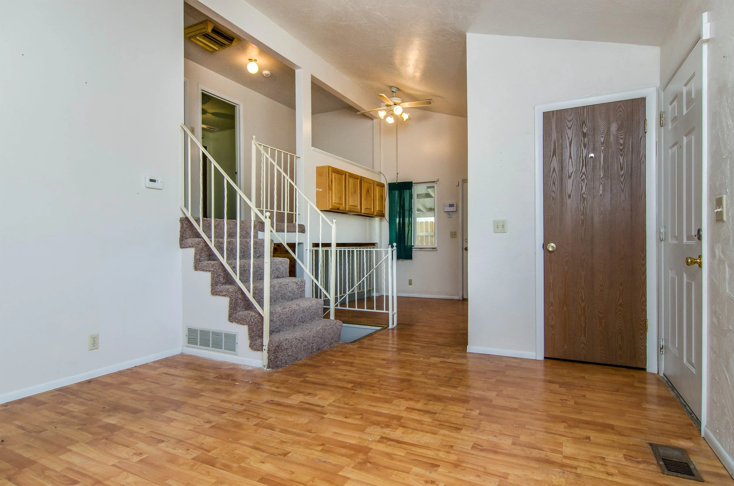006_Living Room .jpg