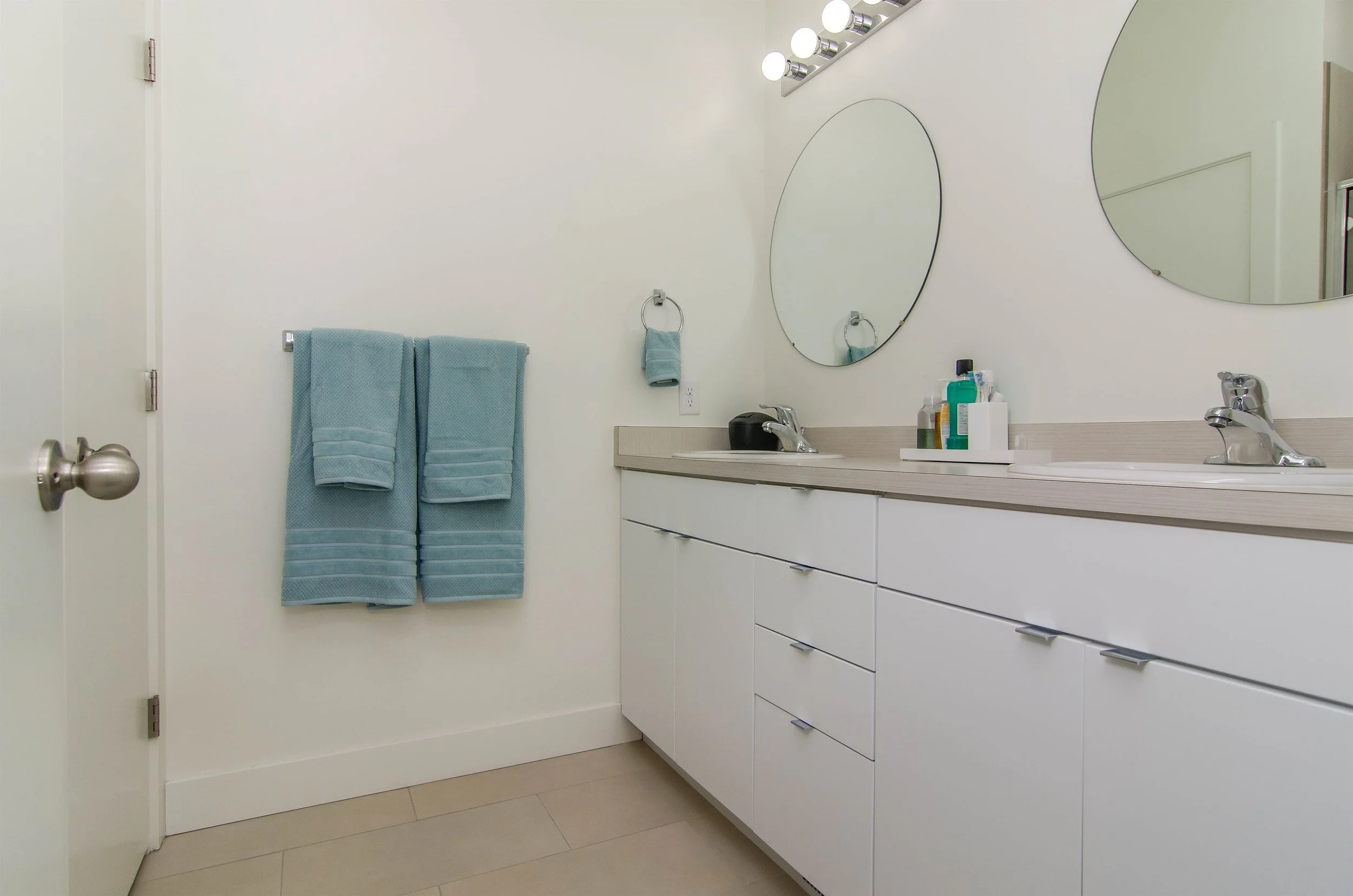 012_Master Bath.jpg