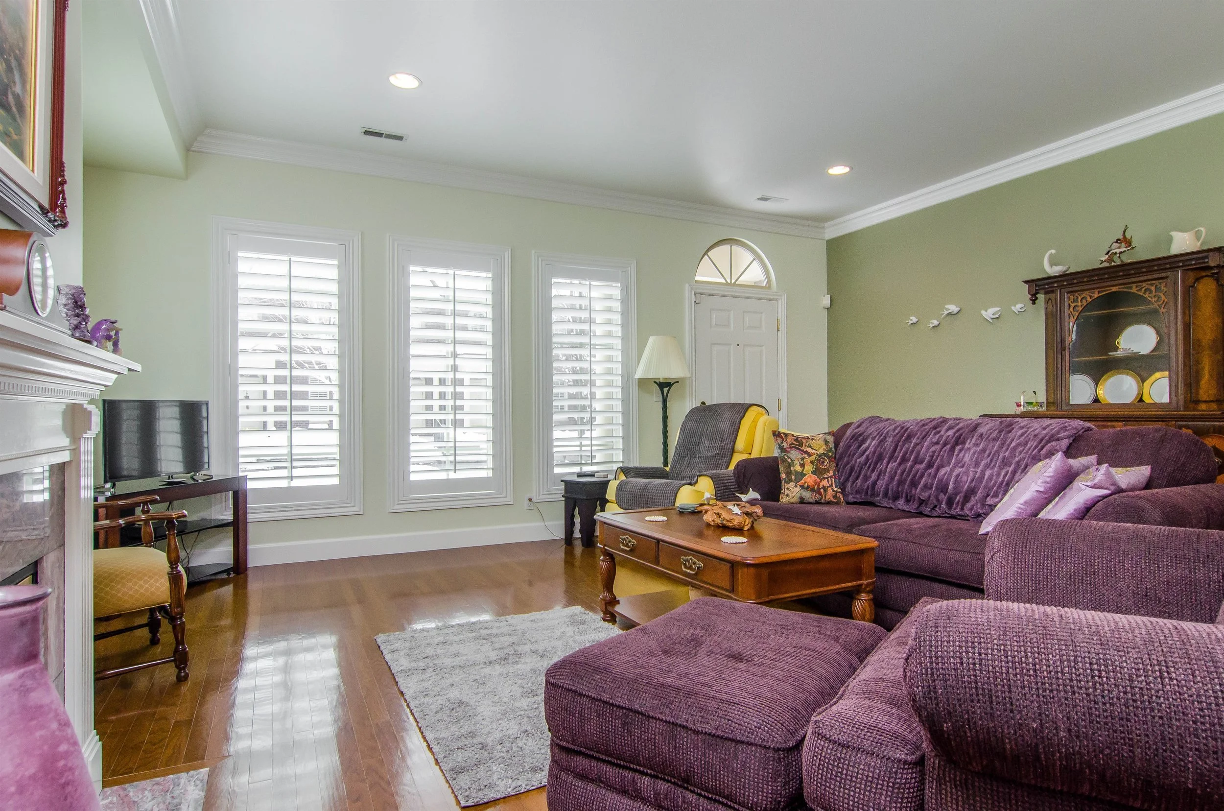 005_Living Room .jpg