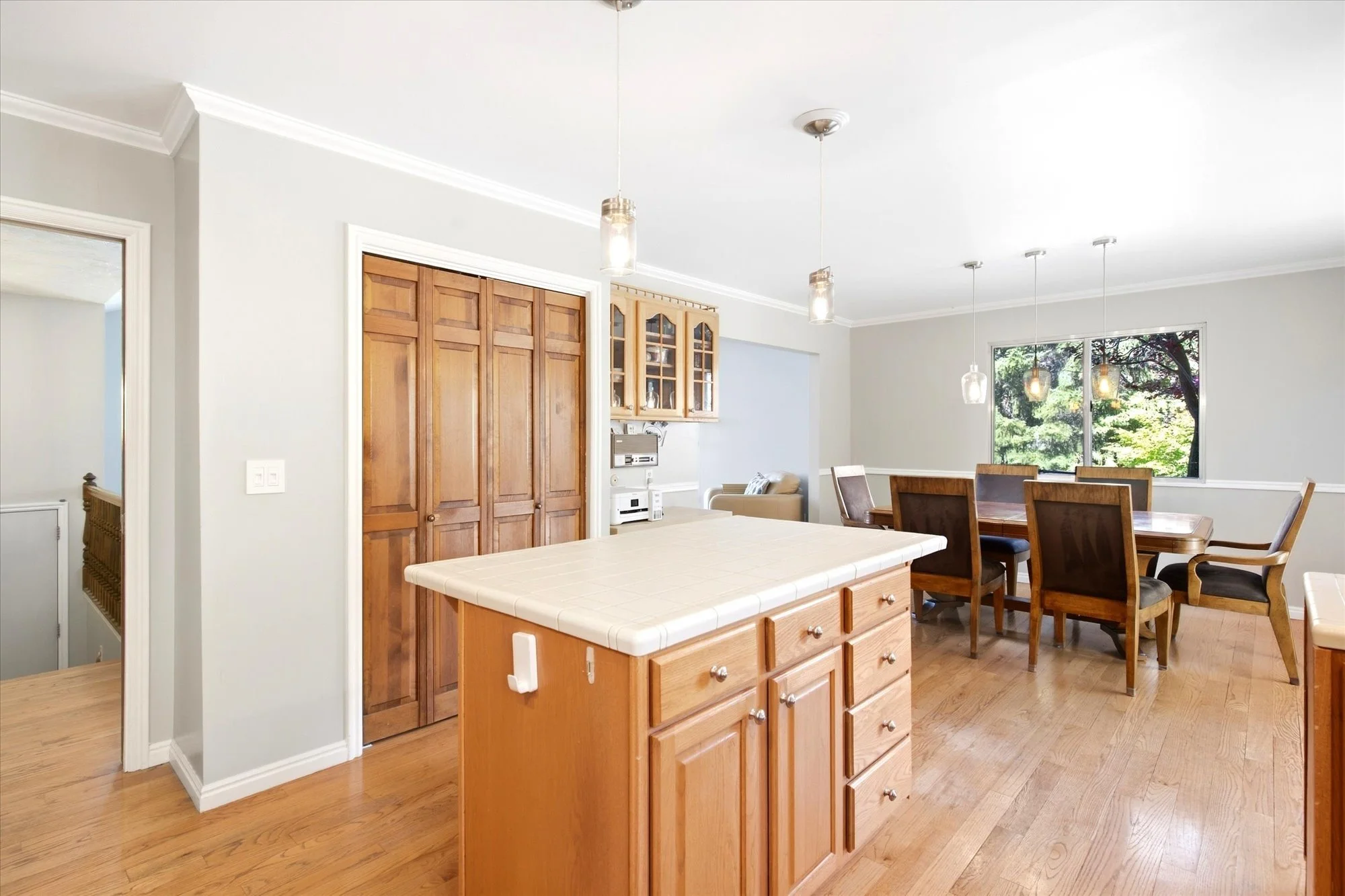09-Kitchen.jpg