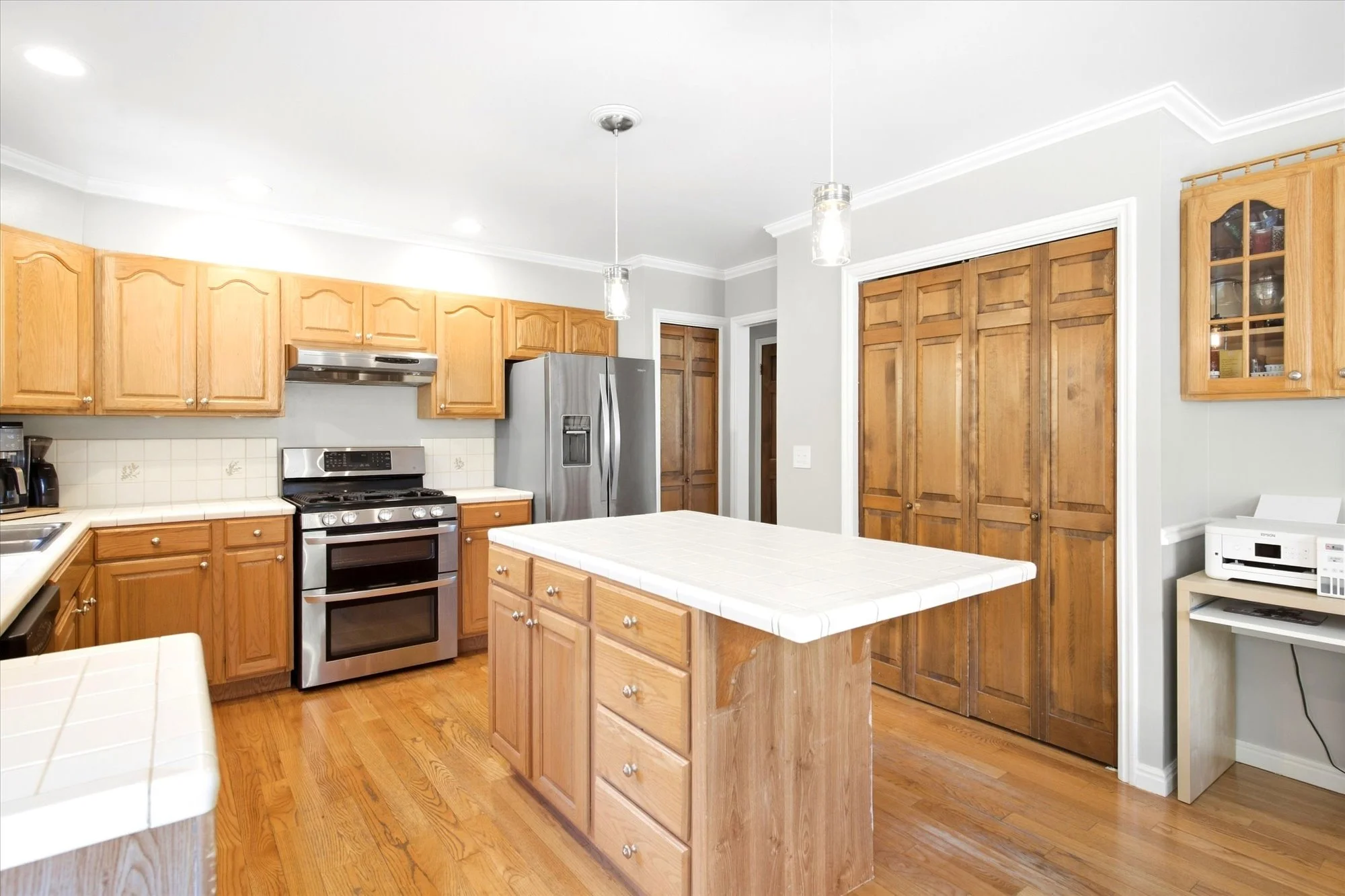 11-Kitchen.jpg
