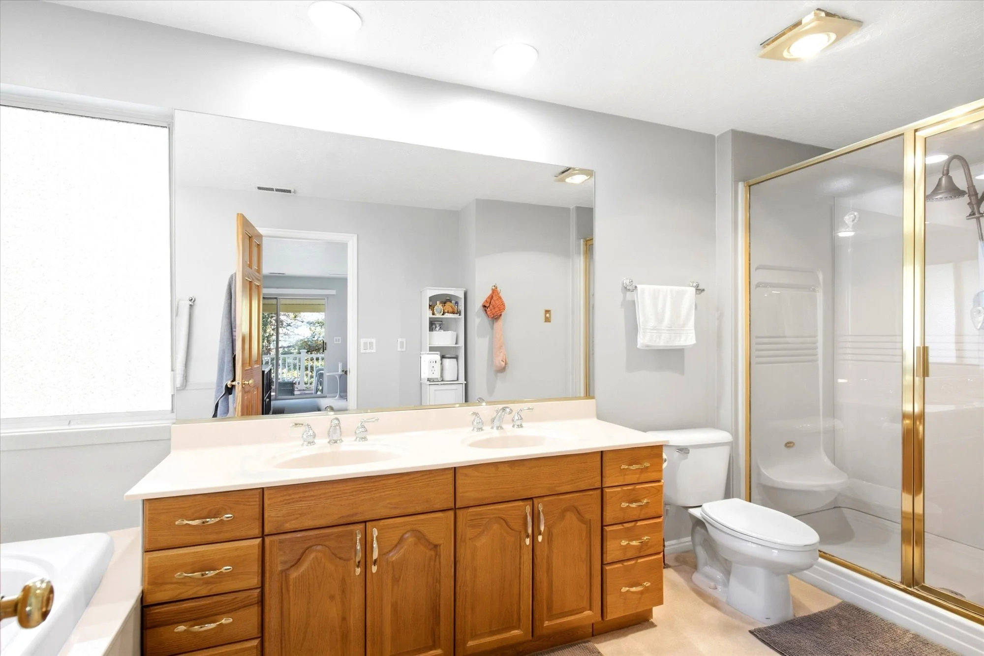 36-Bath.jpg