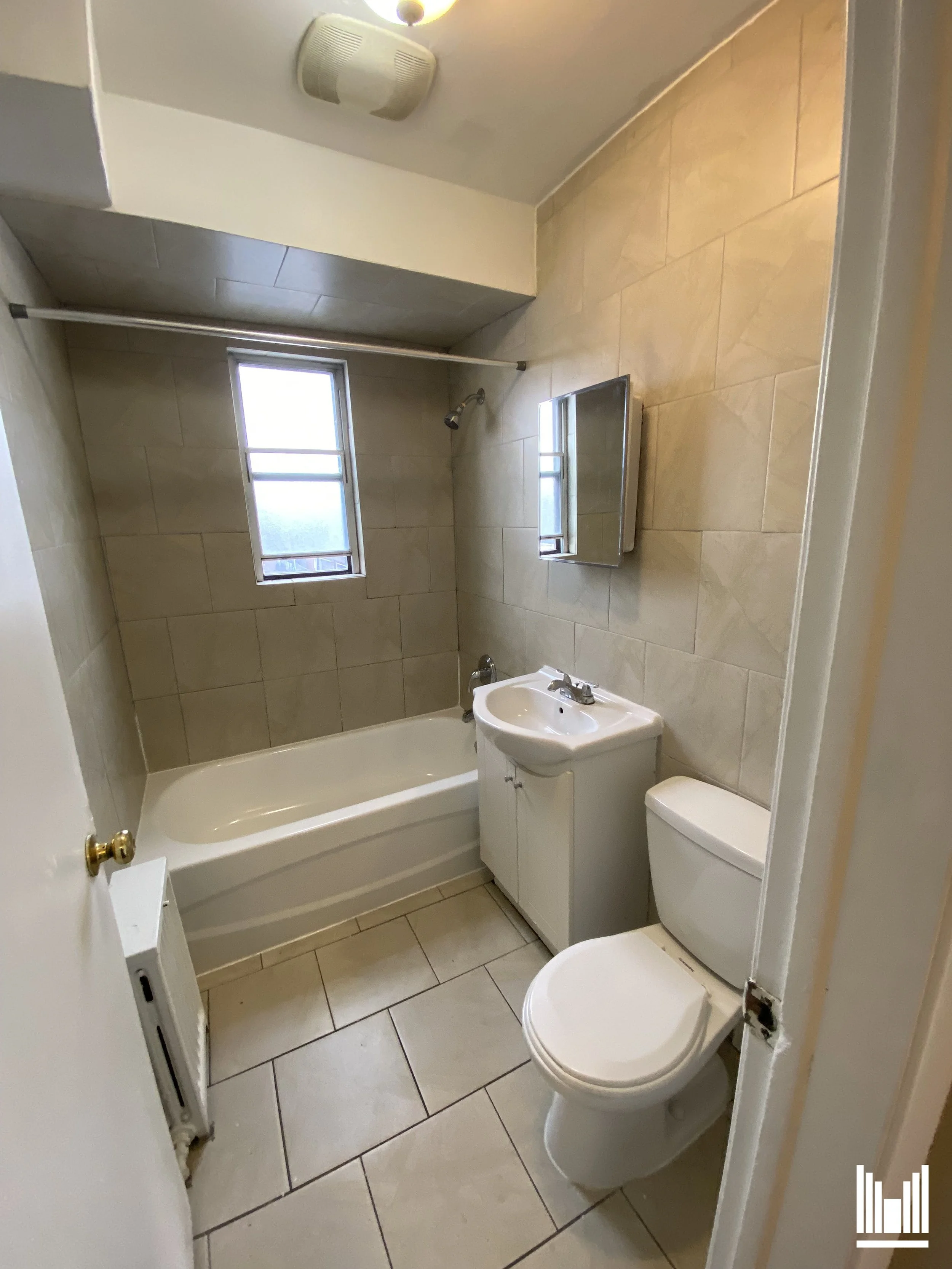 2850 Keele #5-15.jpeg