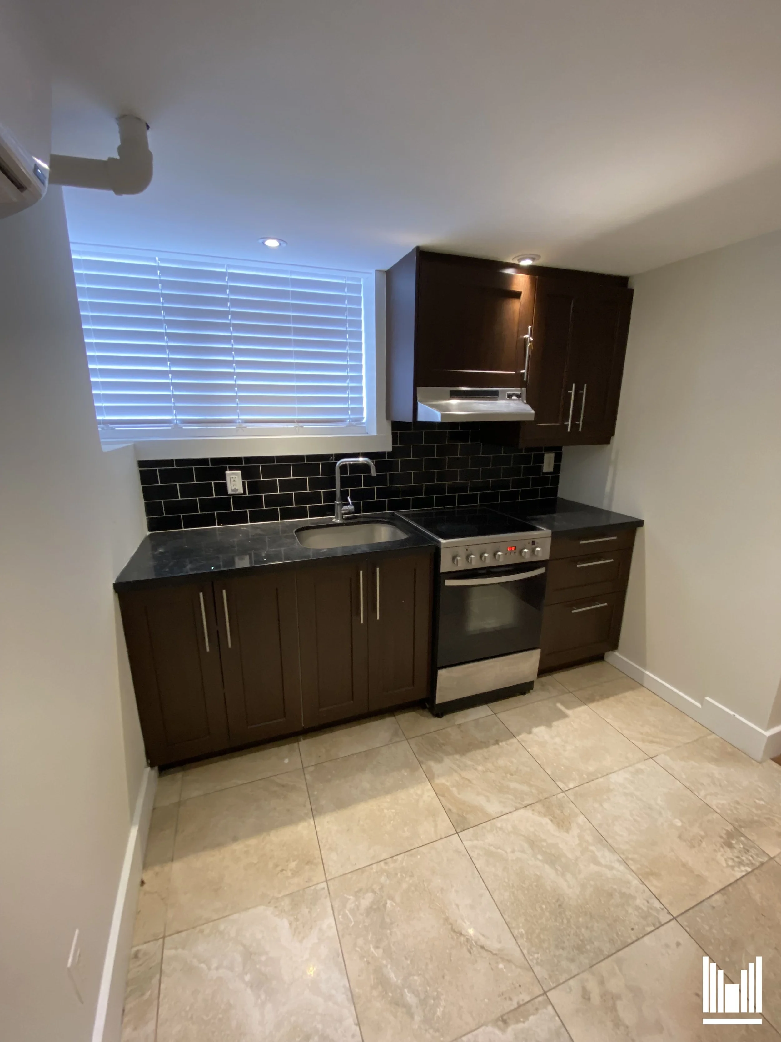 80 Trethewey #1B-3.jpeg