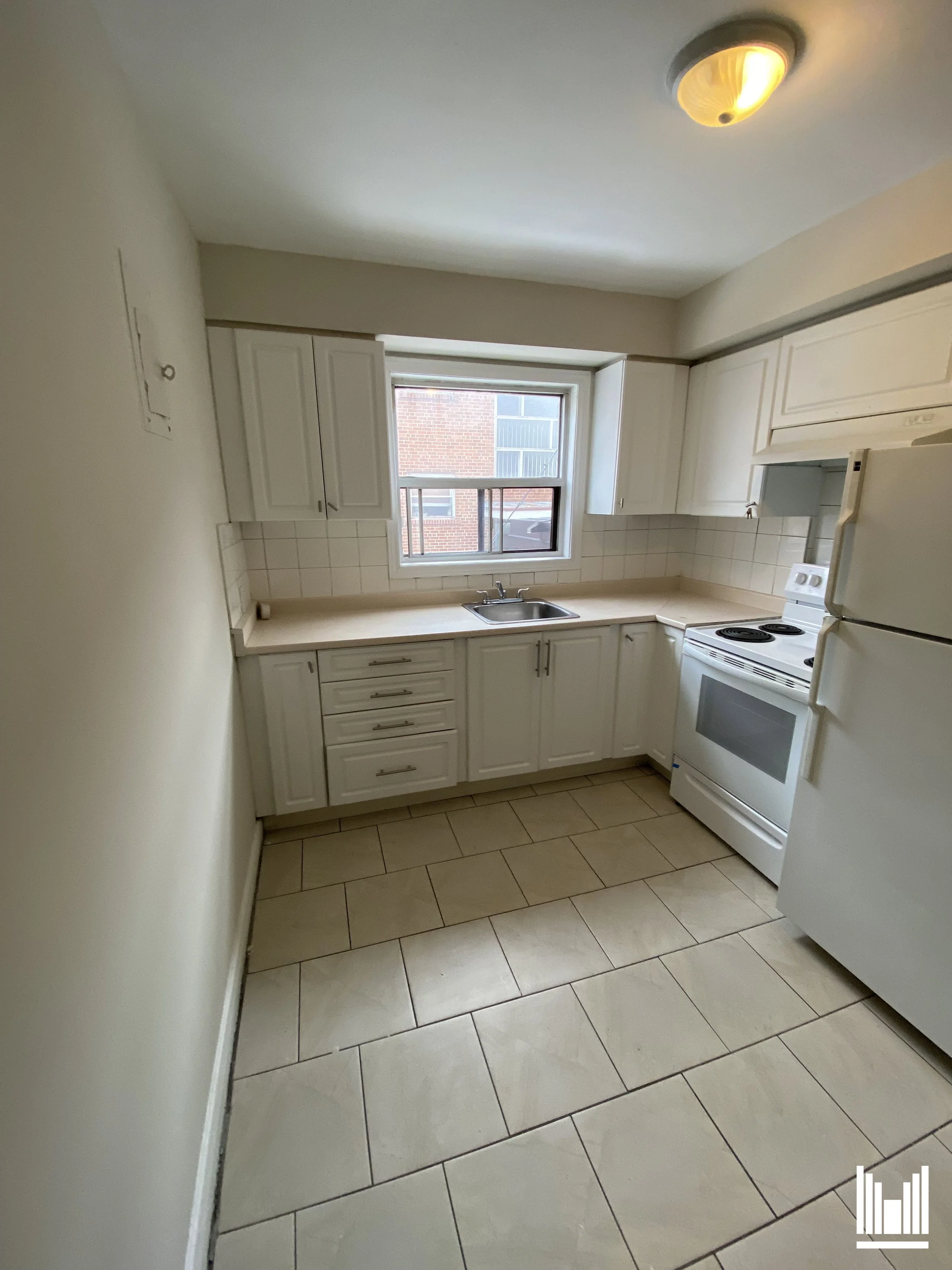 2850 Keele #5-3.jpeg