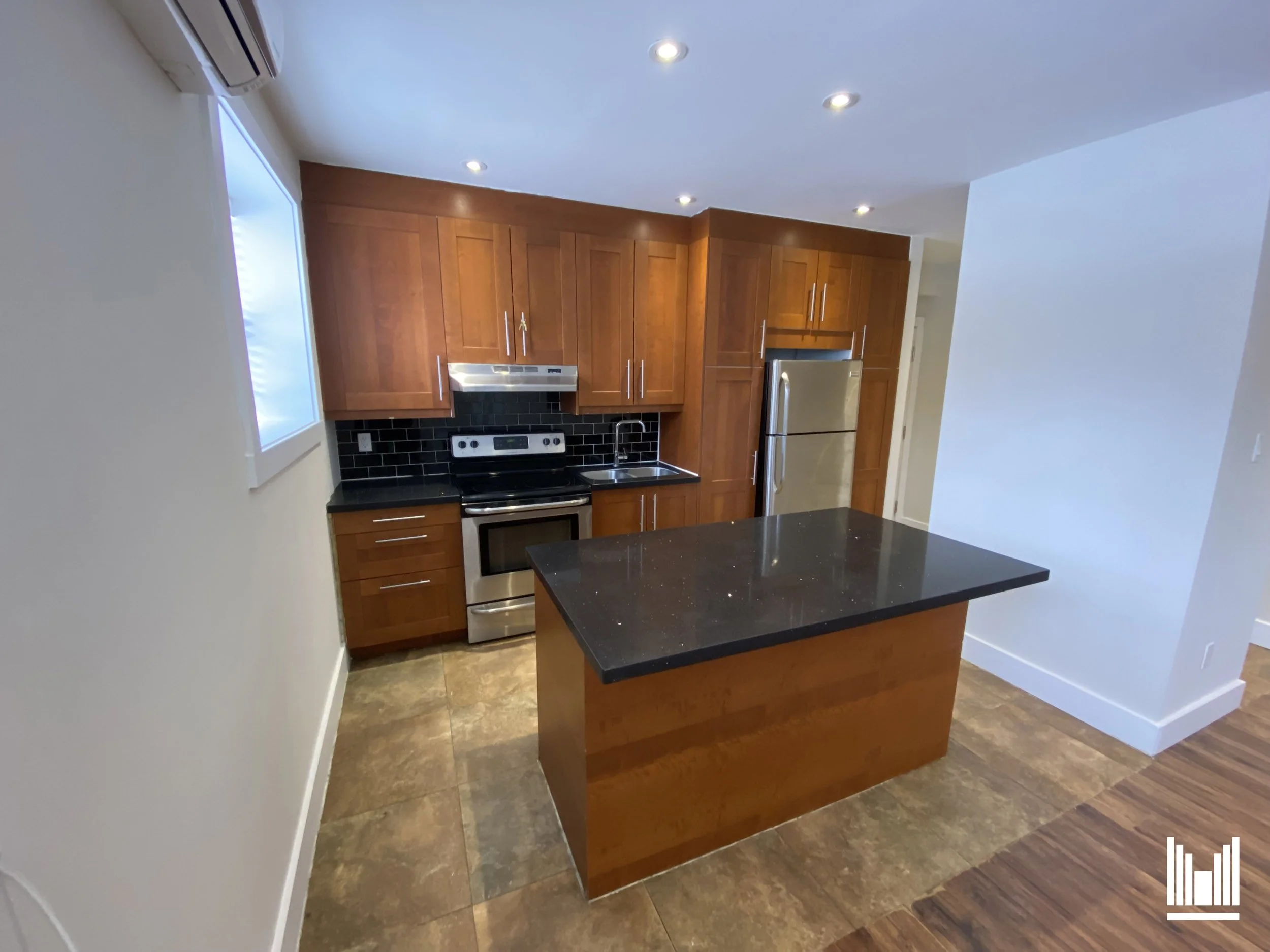 2850 Keele #2-6.jpeg