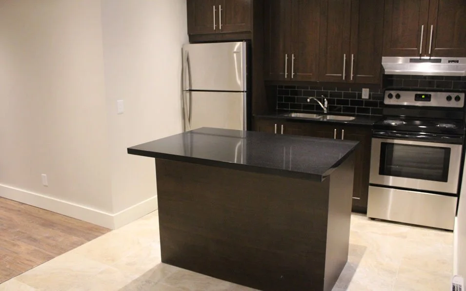 2518 Eglinton Avenue West, apartment rental