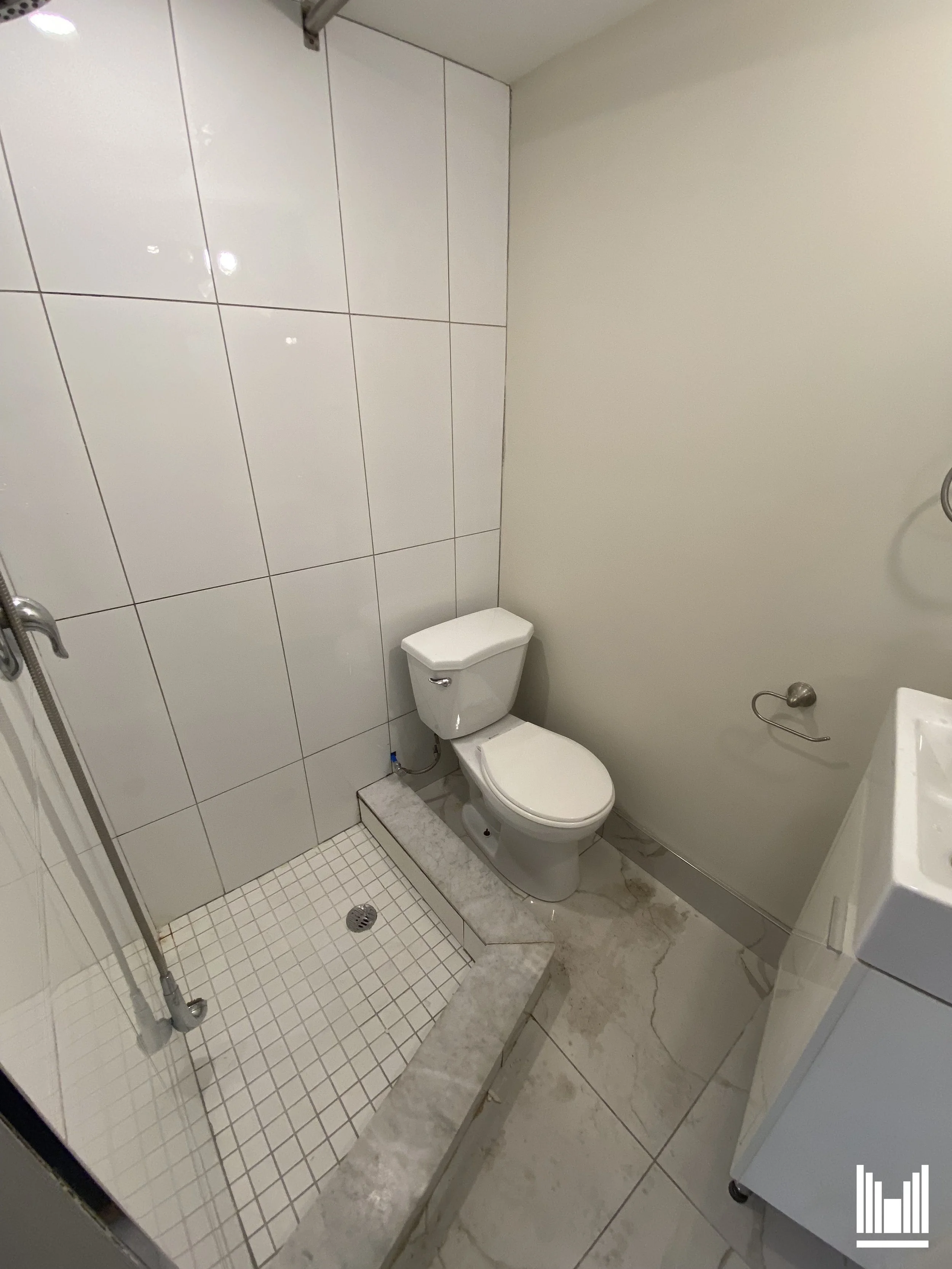 80 Trethewey #1A-10.jpeg