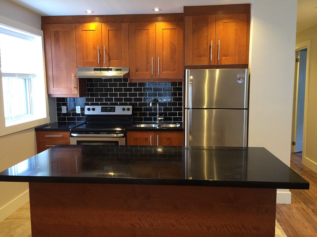 2555 Eglinton Avenue West, apartment rental