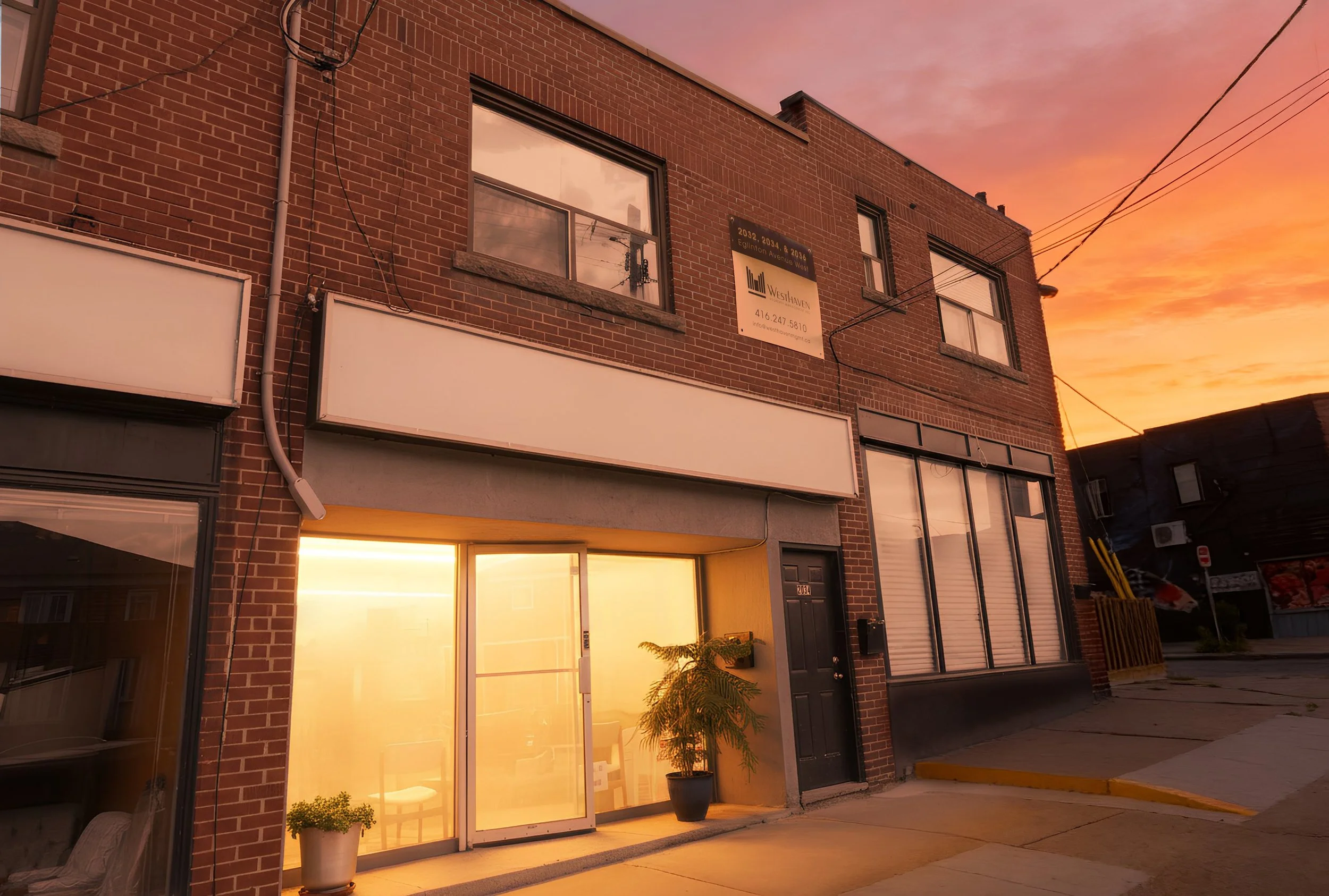 2034 Eglinton Ave W.jpg