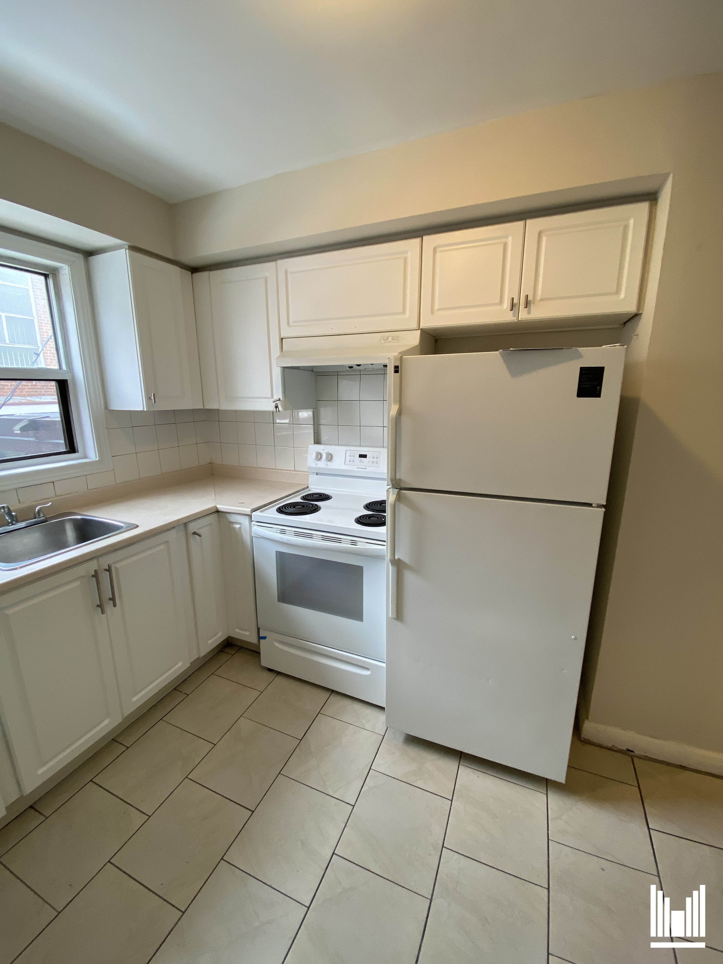 2850 Keele #5-4.jpeg