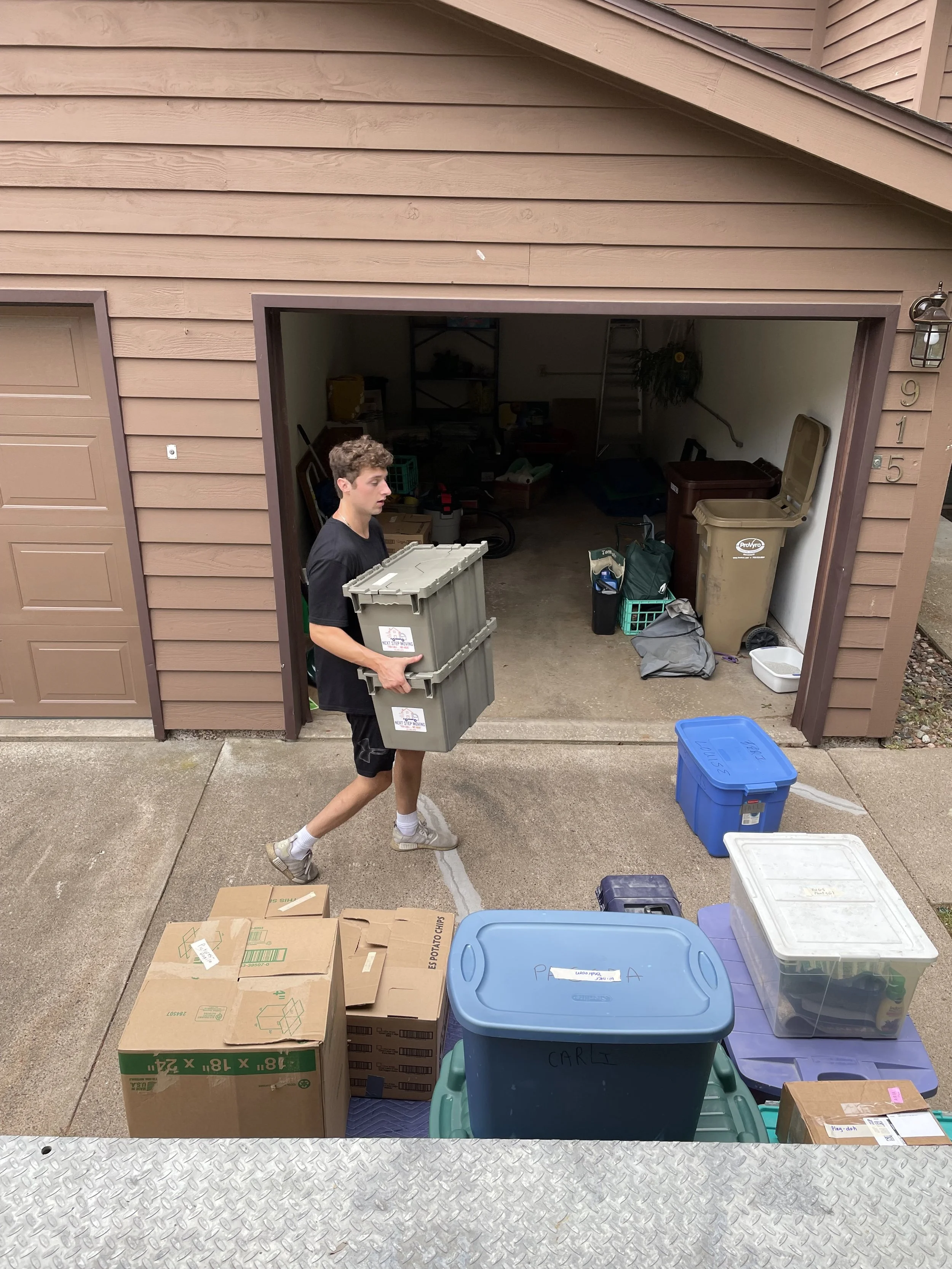 Choosing Quality and Cost-Effective Local Movers: A Guide for Eau Claire Residents