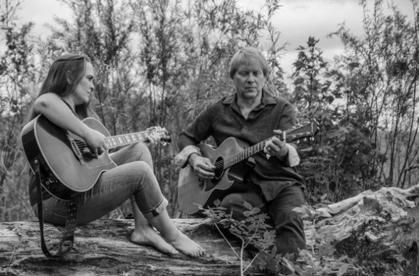 Live Music - Skipping Stones