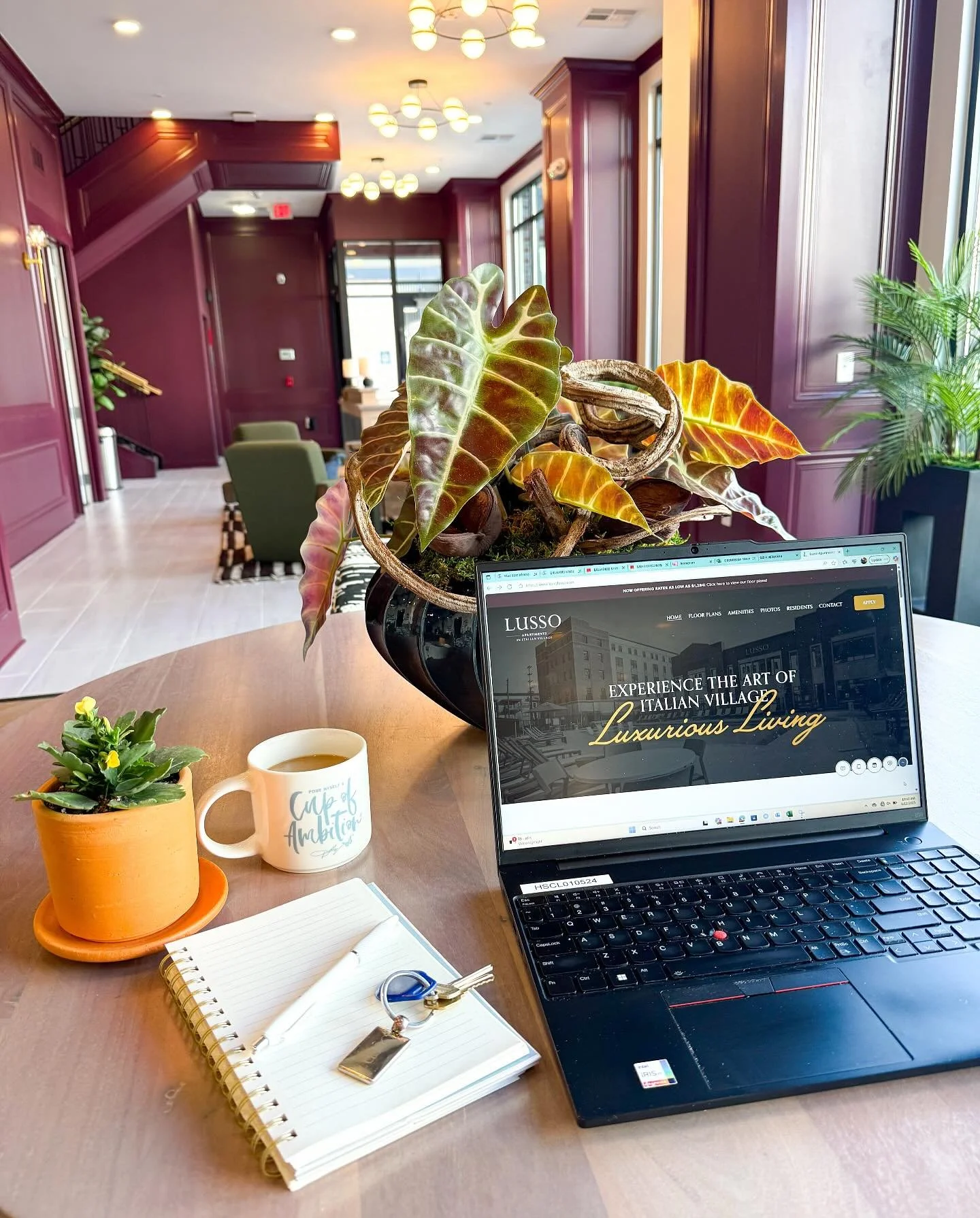 Every great idea starts with the right environment. Welcome to elevated living and working✨

#lusso #italianvillage #columbusohio #columbus #italianvillagecolumbus
