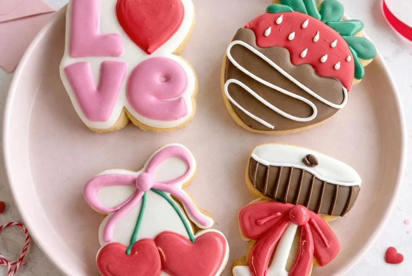 Sweetheart Class: Cookies &amp; Cocktails