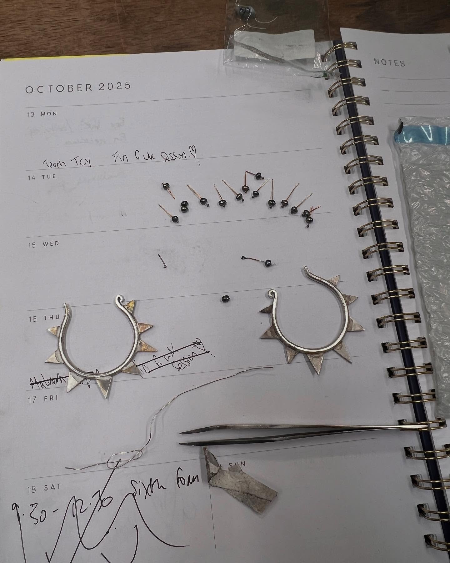 ⚡️Large spiky hoops with Peacock pearls.

These beauties have been designed and made for my exhibition @theforgespace Oct 29th-Nov 20th 2025.

I wanted some statement earrings to go with my heavy chains from the Delicately Vicious collection which I&