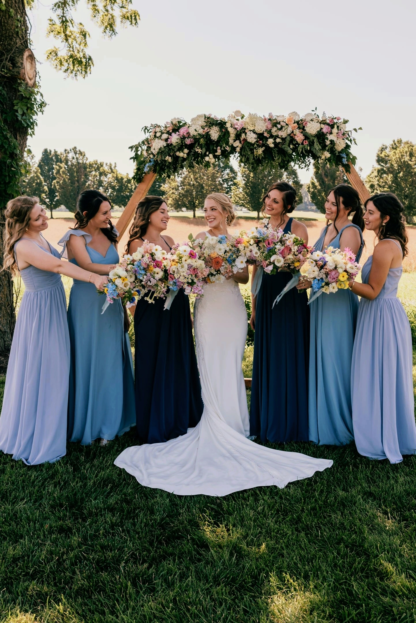 Bridesmaids+rva+poses.png