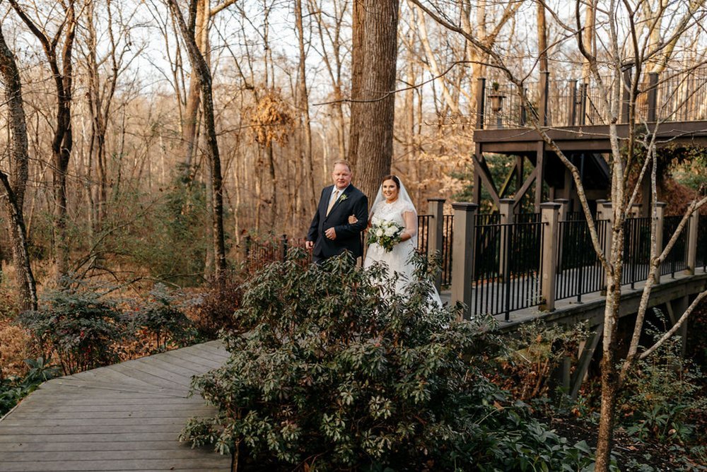 Walking+down+isle+richmond+VA+wedding+photo.jpg
