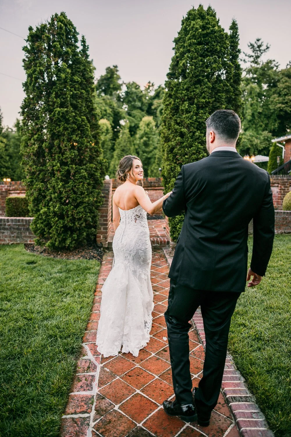 
Wedding photography in Richmond Virginia of bride and groom.