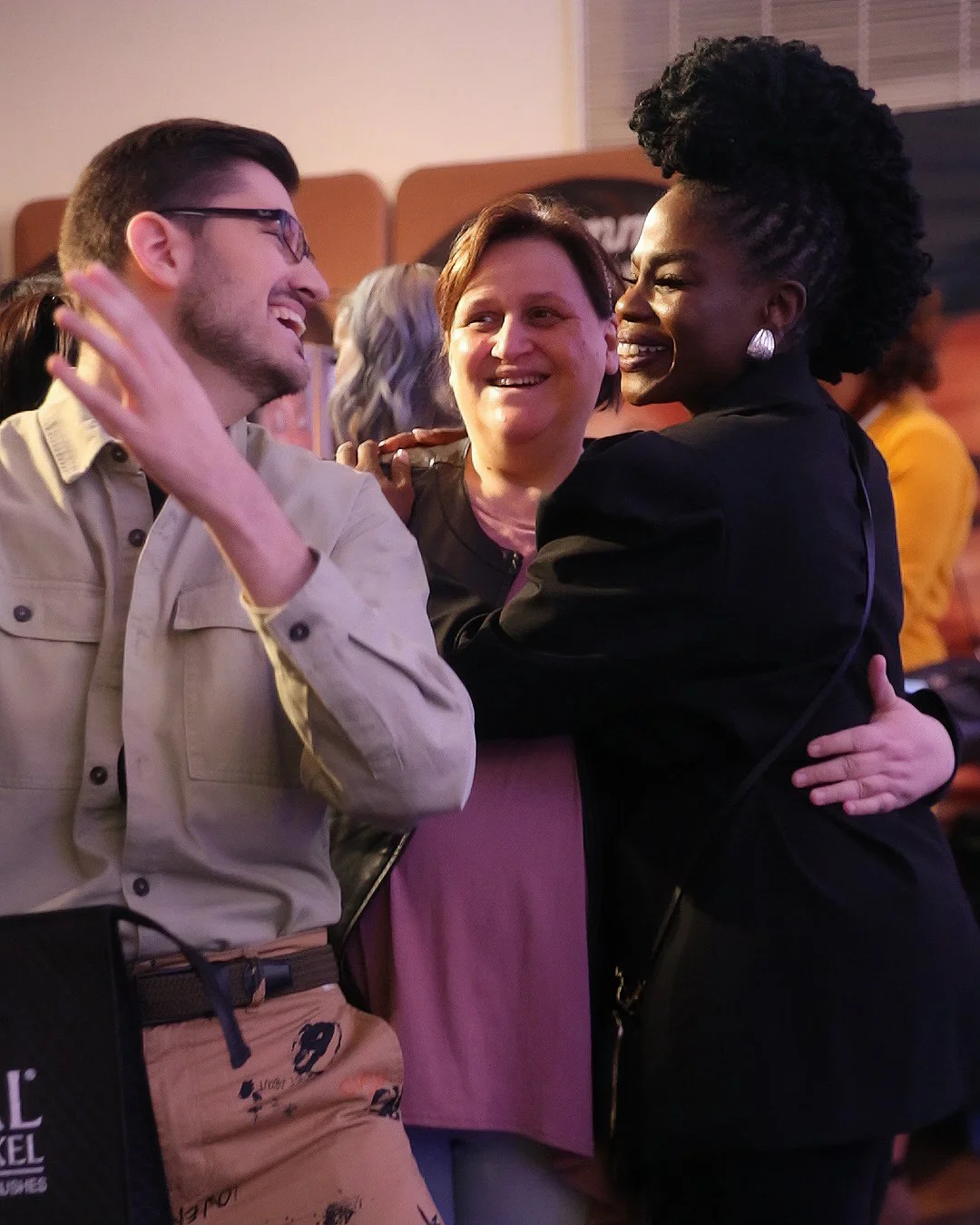 Timeline 1_01_36_56_13.jpg