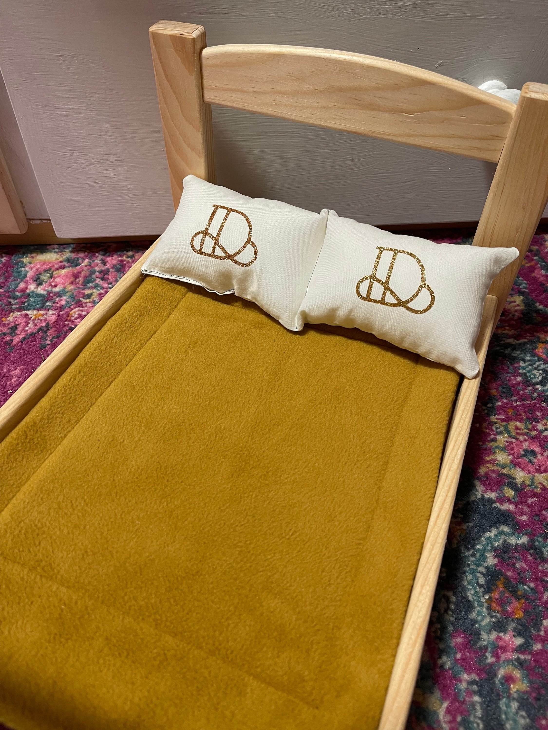 https://i.etsystatic.com/34320579/r/il/940a54/3714271548/il_fullxfull.3714271548_cyqu.jpg