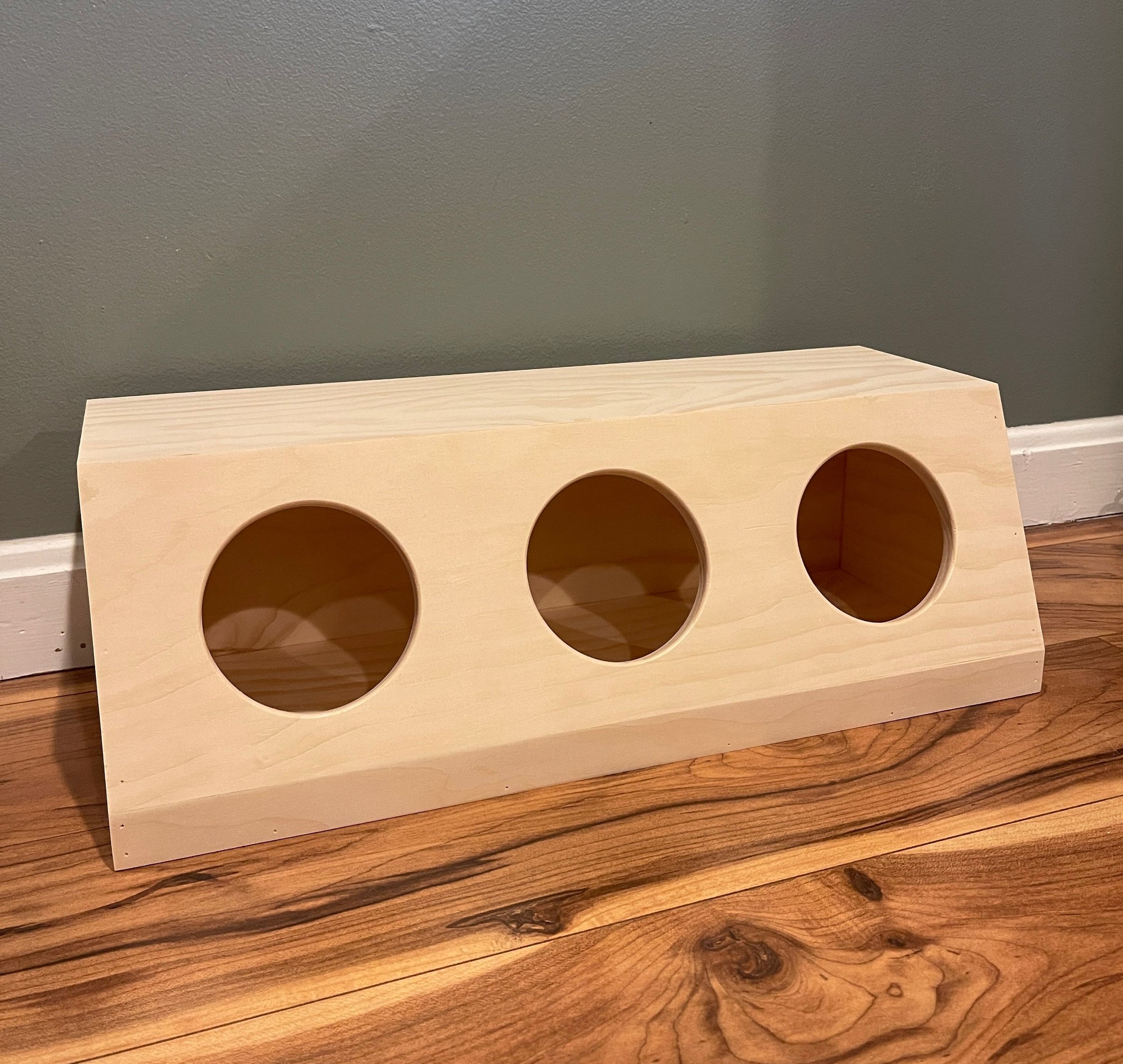 https://i.etsystatic.com/34320579/r/il/ee7754/3909906293/il_fullxfull.3909906293_1oqd.jpg