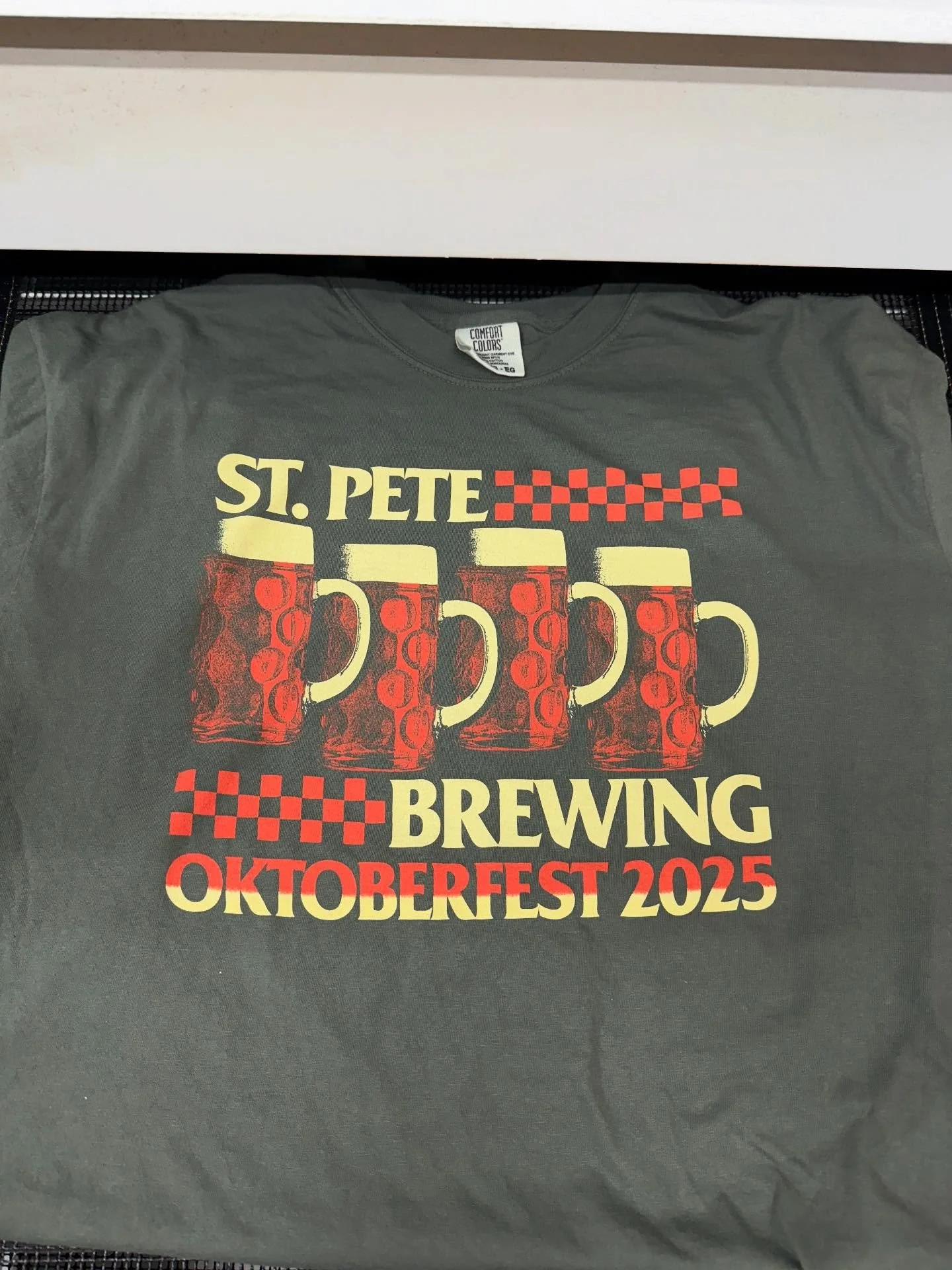 Brand New Oktoberfest shirts for @stpetebrewingco 

Hand printed by your boy for your wearing pleasure. Come snag one today before they&rsquo;re all gone!

Big thanks to @notjoefrontel for crushing the art as always! ❤️

Info@sickdopefresh.com to mak