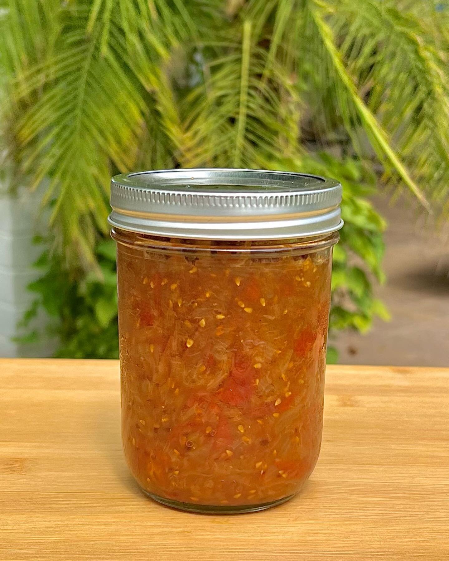 Caramelized onion and tomato jam! Turns out that onions aren&rsquo;t photogenic, so here&rsquo;s a few ways I used this jam! Spicy Ricotta Toast, onion soup, and a soy chipotle chicken sandwich!