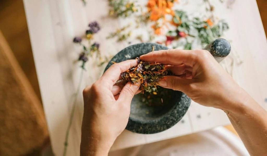 Herbs and Mixology