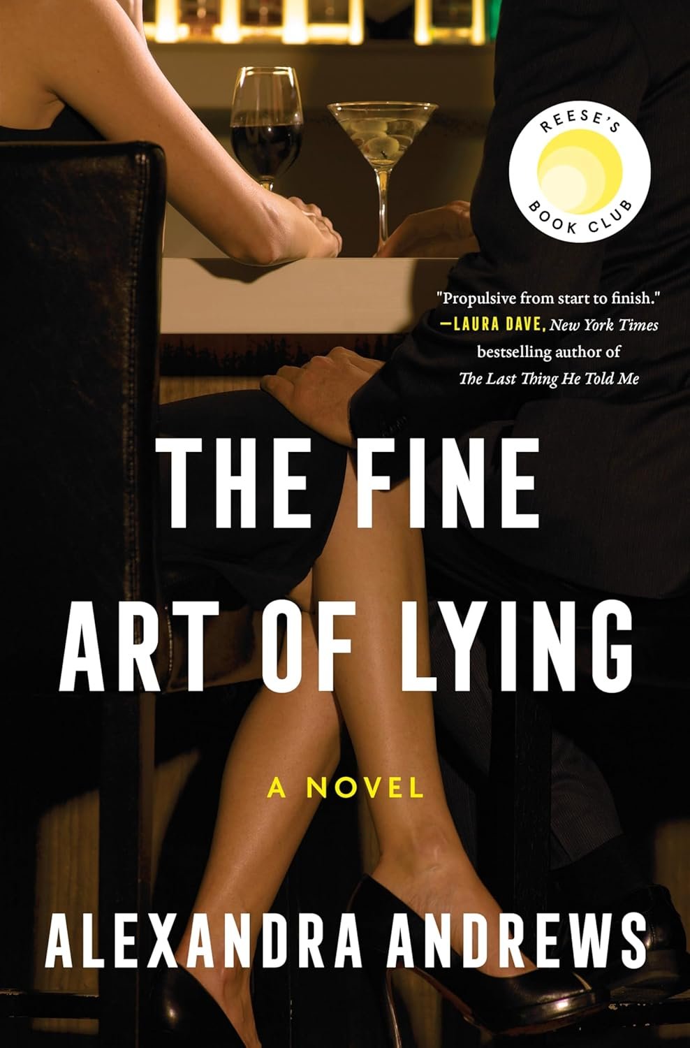 Book cover of "The Fine Art of Lying" by Alexandra Andrews.