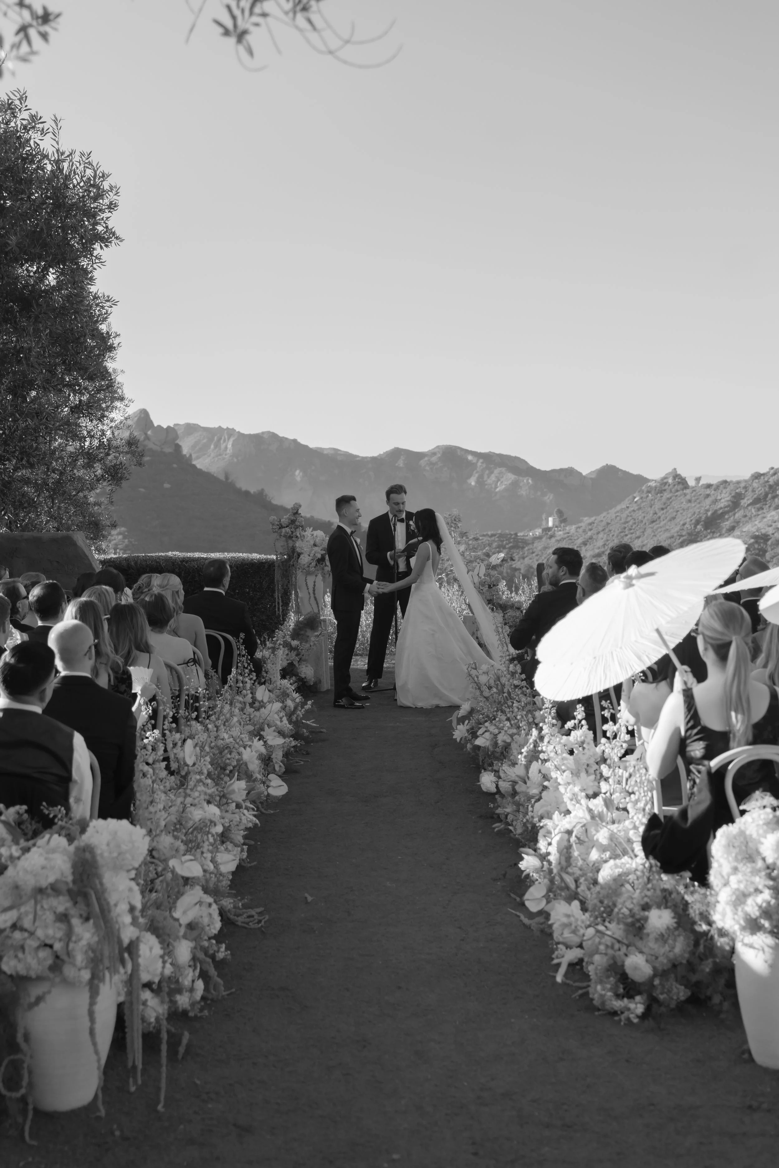 cielo-farms-malibu-wedding-photographer-102.jpg