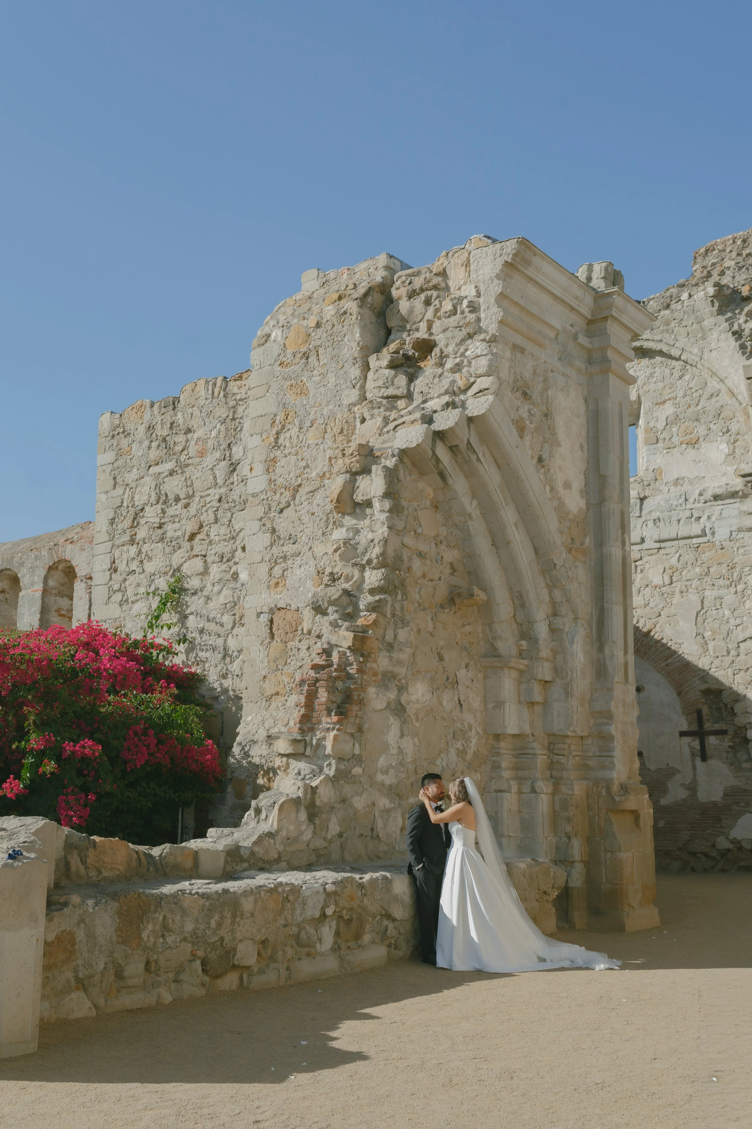 Gabe & Becca | Mission San Juan Capistrano