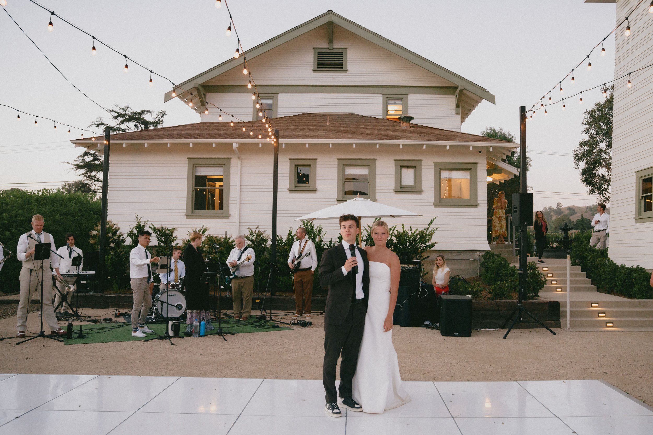 mr-and-mrs-fralich-773.jpg