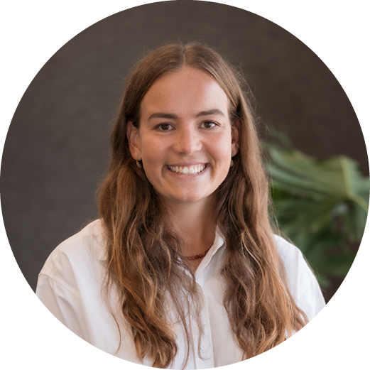 Lucy Roe, Client Manager