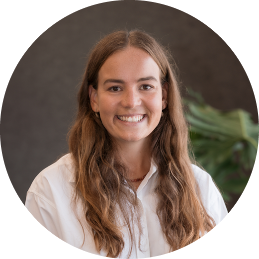 Lucy Roe, Client Manager